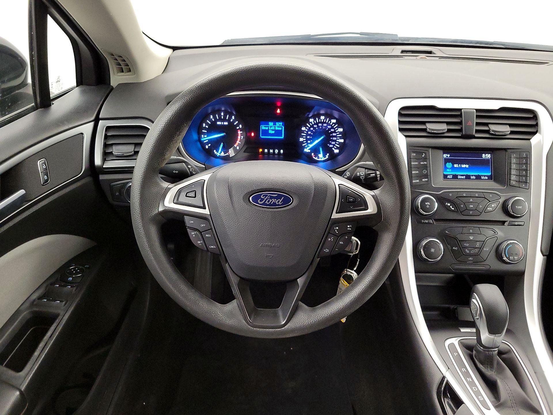 Thumbnail: 2014 Ford Fusion - 10