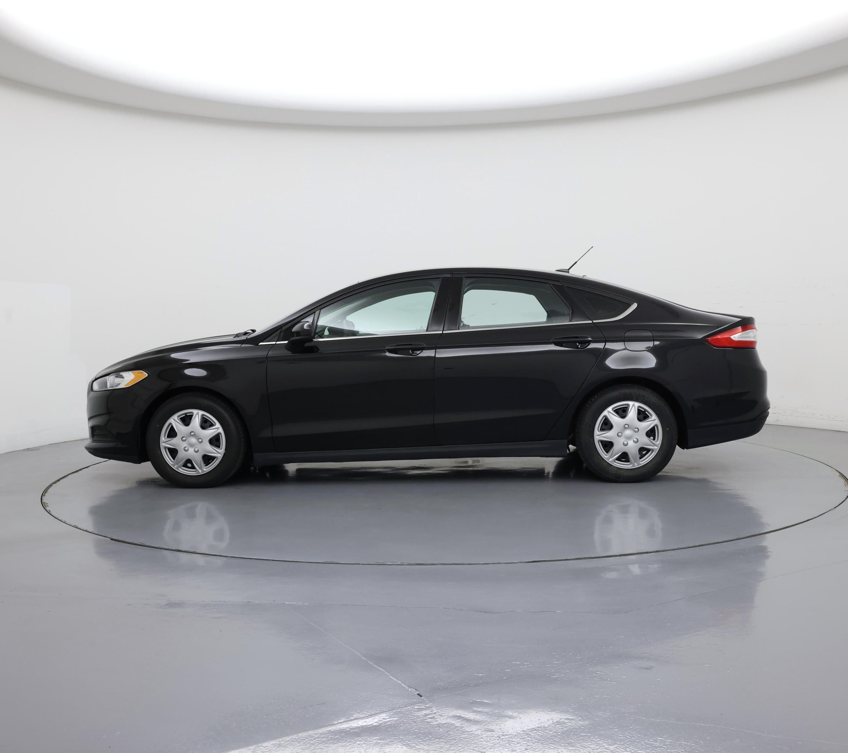 Thumbnail: 2014 Ford Fusion - 3