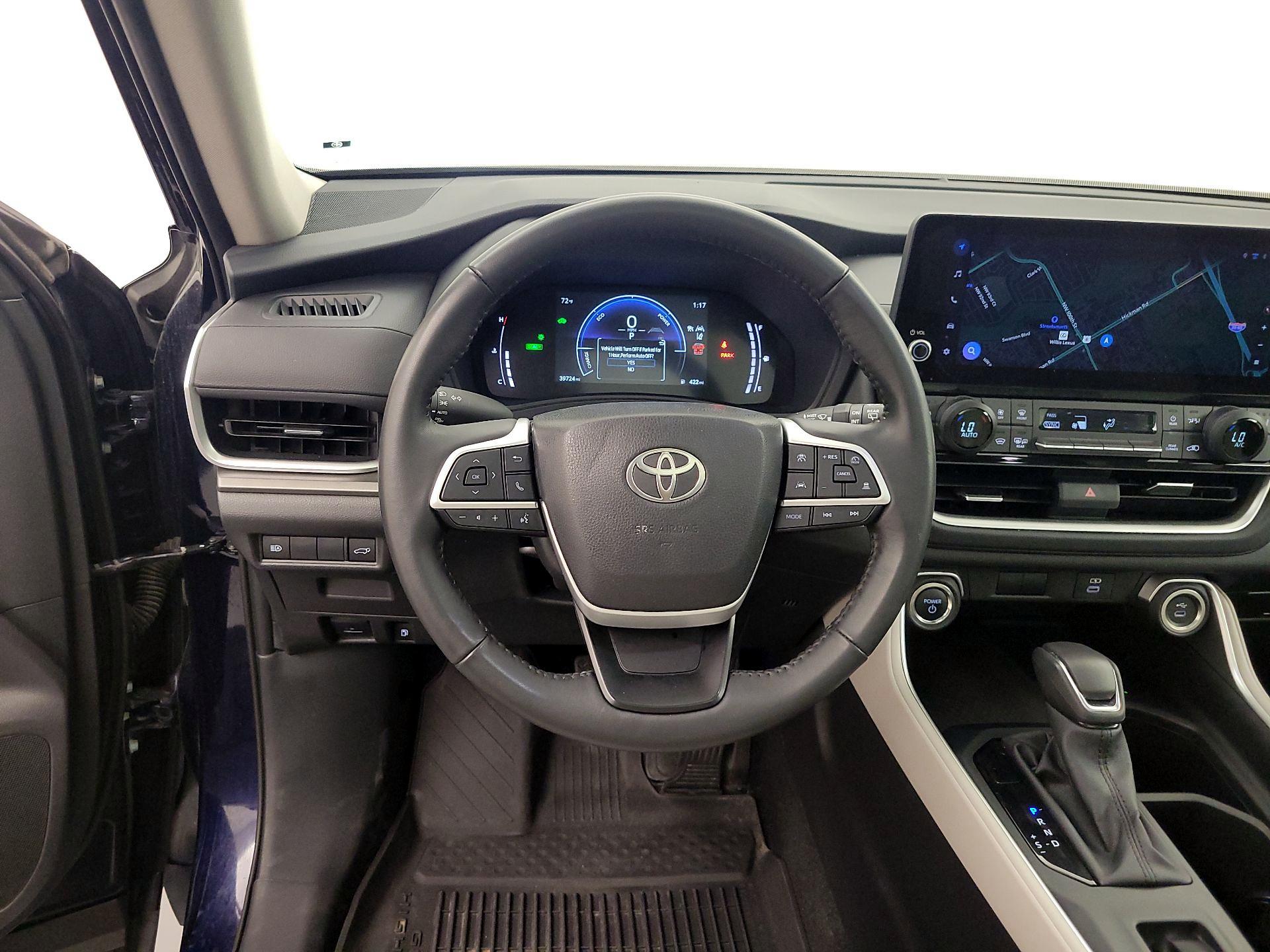 Thumbnail: 2025 Toyota Highlander - 10