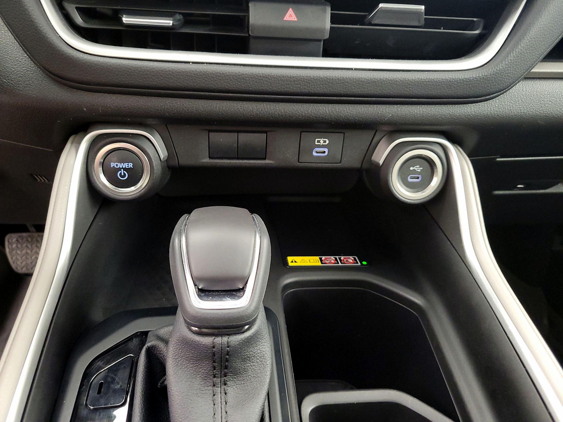 Thumbnail: 2025 Toyota Highlander - 19