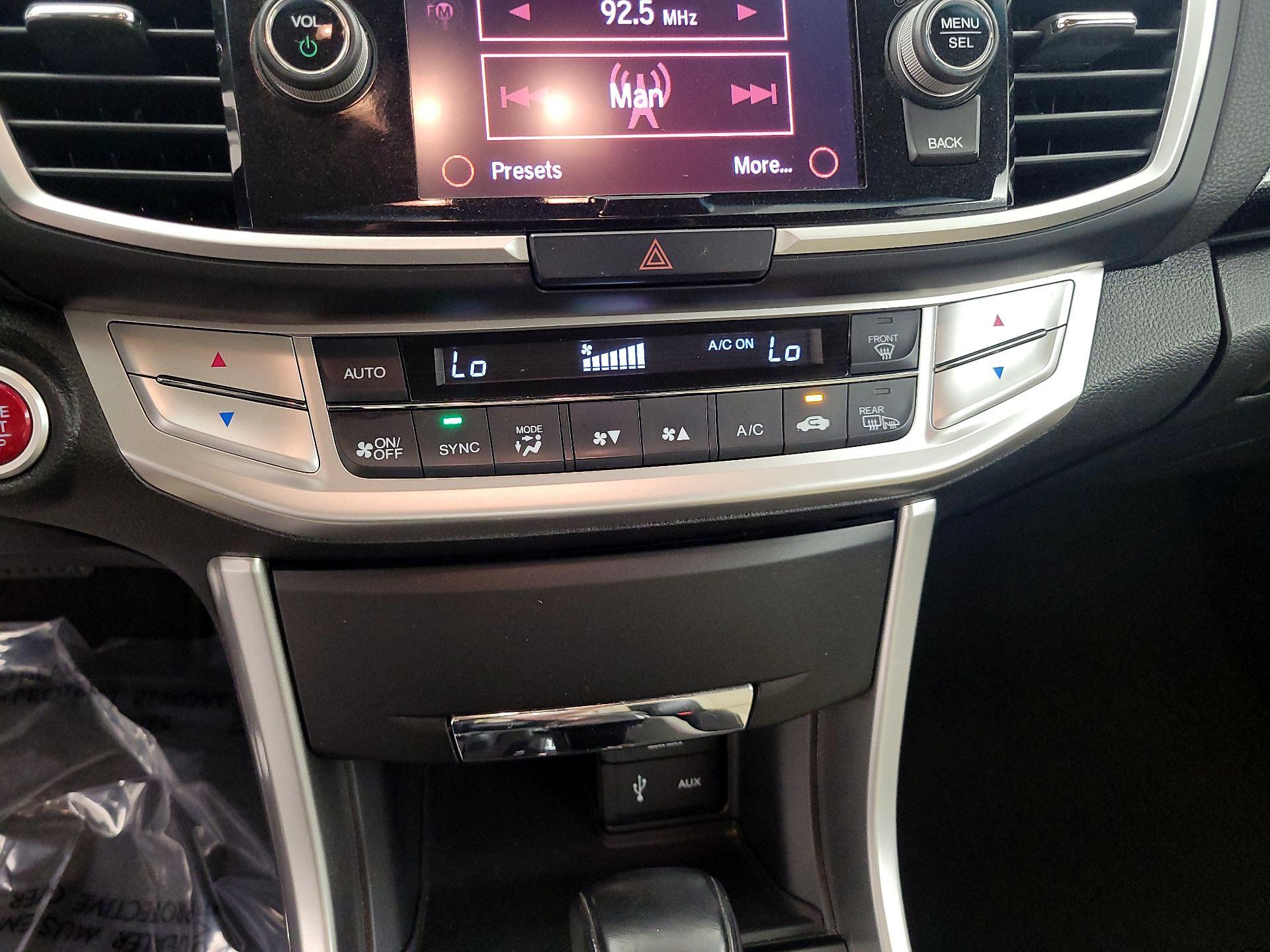 Thumbnail: 2014 Honda Accord - 16