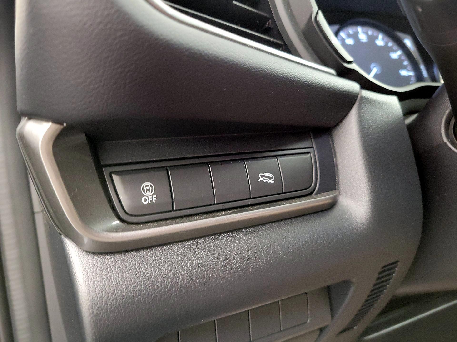 Thumbnail: 2023 Mazda CX-30 - 13