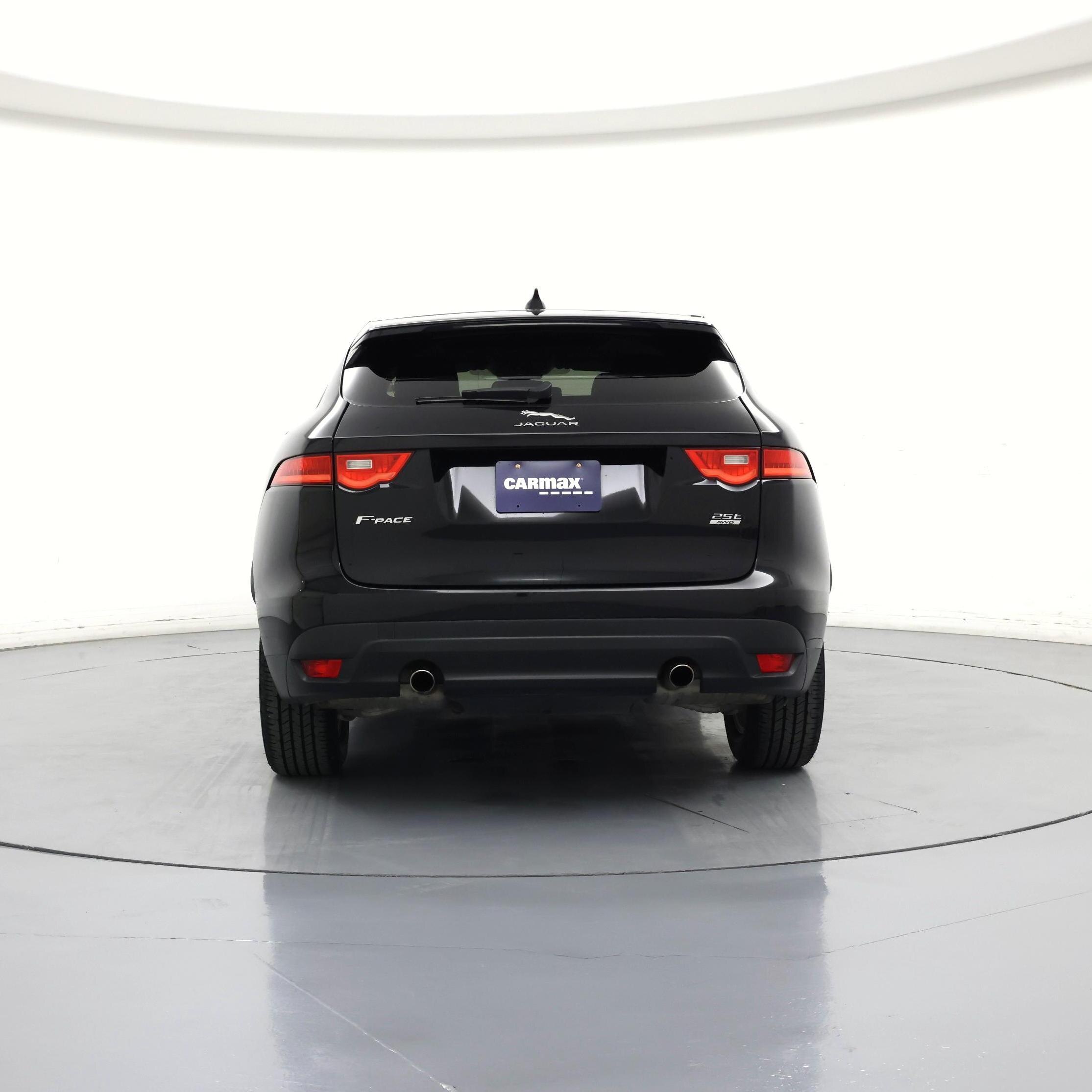 Thumbnail: 2018 Jaguar F-Pace - 6