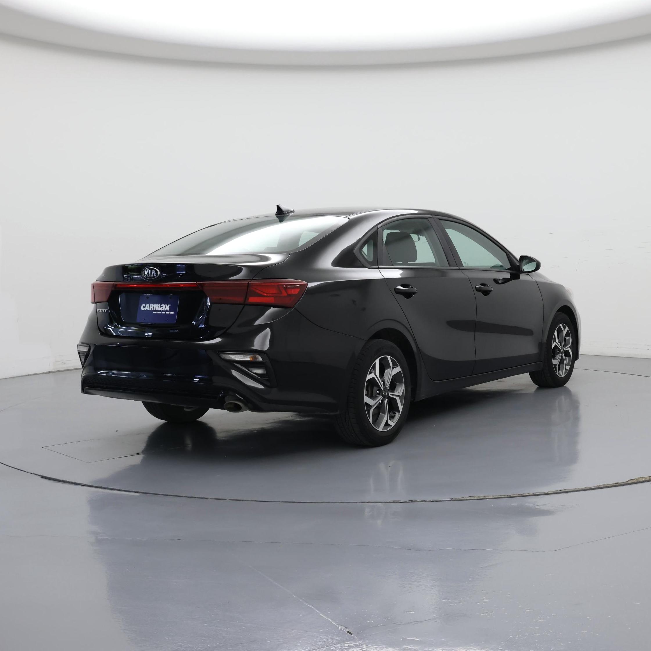 Thumbnail: 2019 Kia Forte - 8