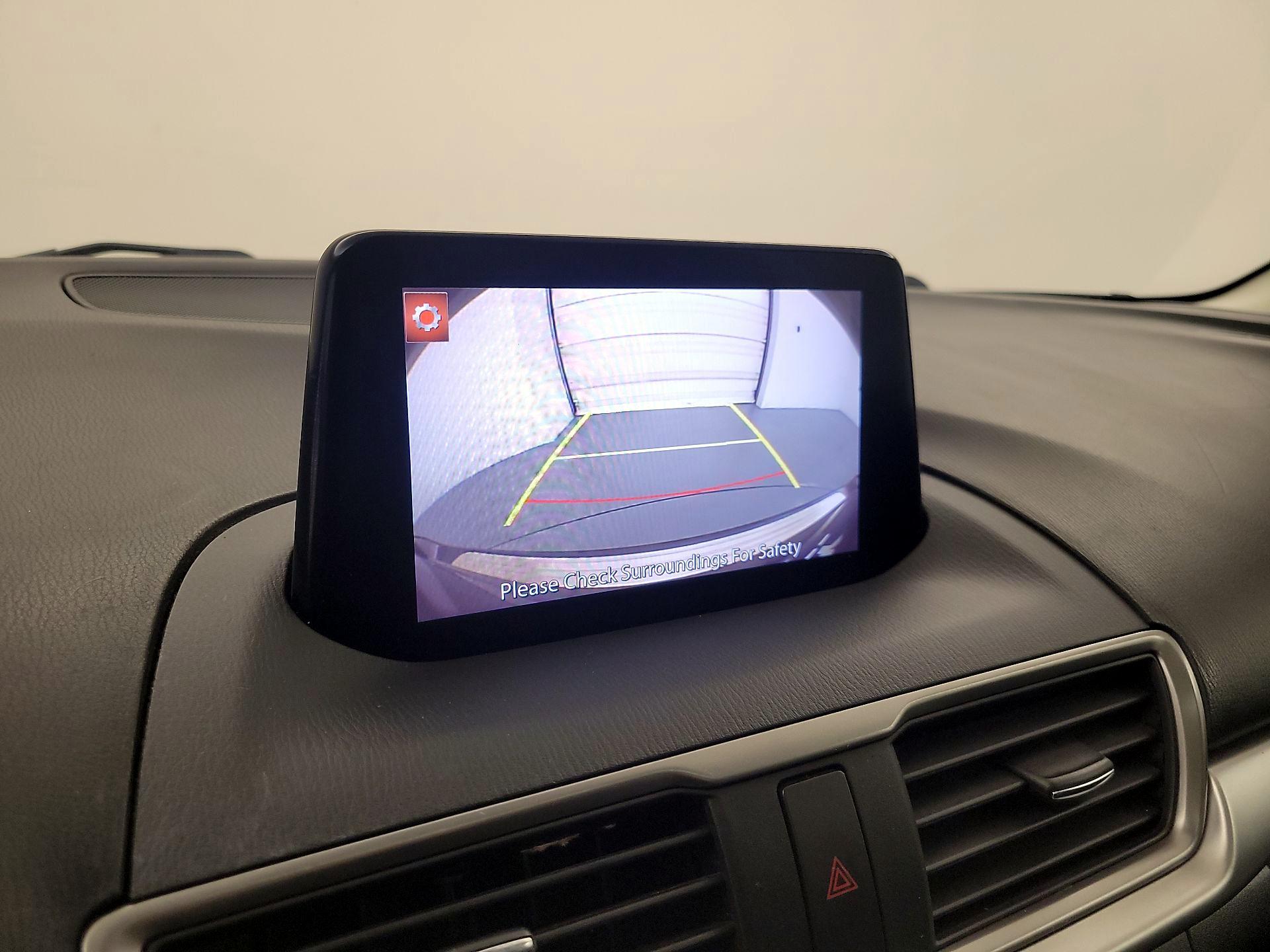 Thumbnail: 2018 Mazda Mazda3 - 14