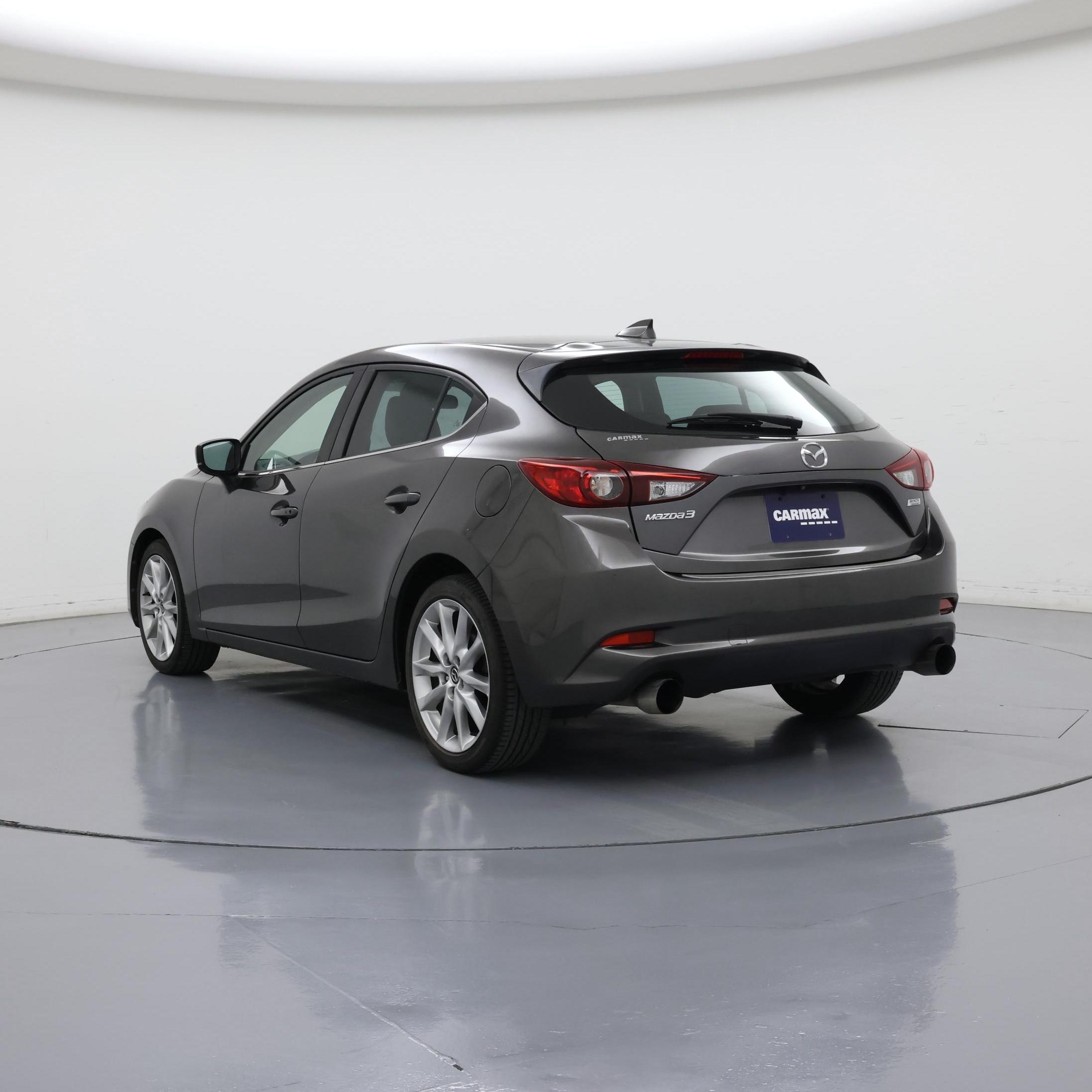 Thumbnail: 2018 Mazda Mazda3 - 2