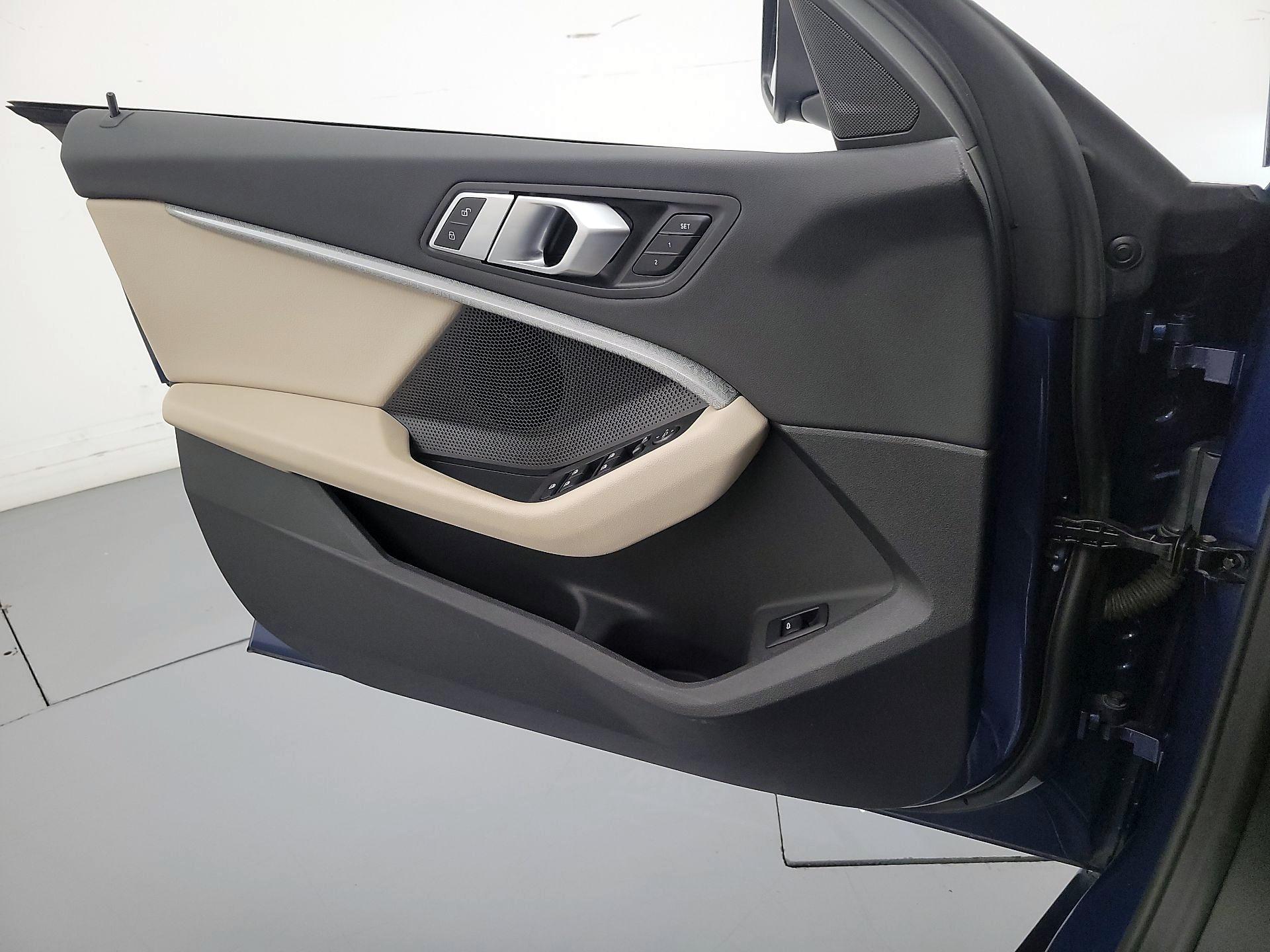 Thumbnail: 2023 BMW 2 Series - 12