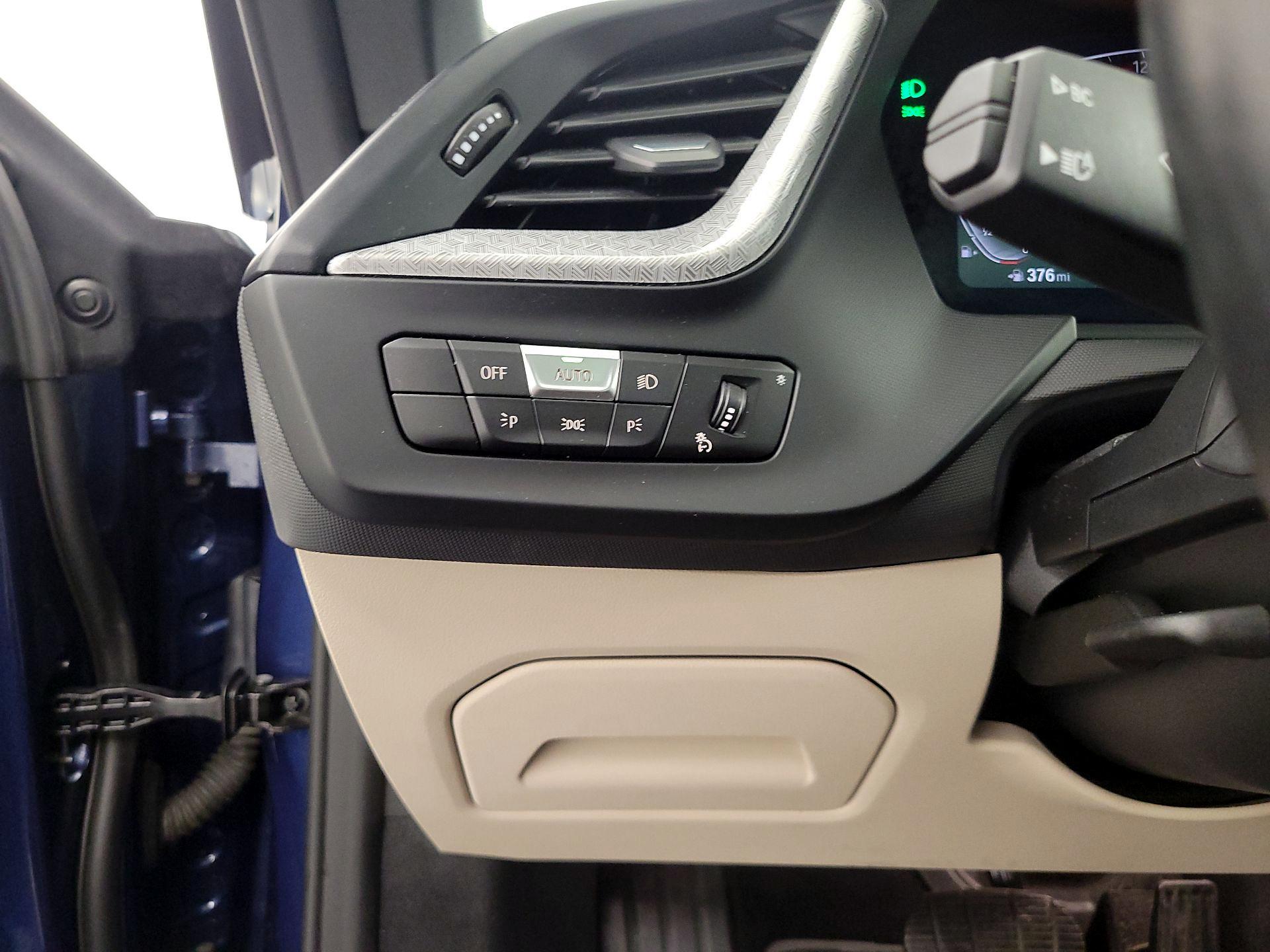 Thumbnail: 2023 BMW 2 Series - 13