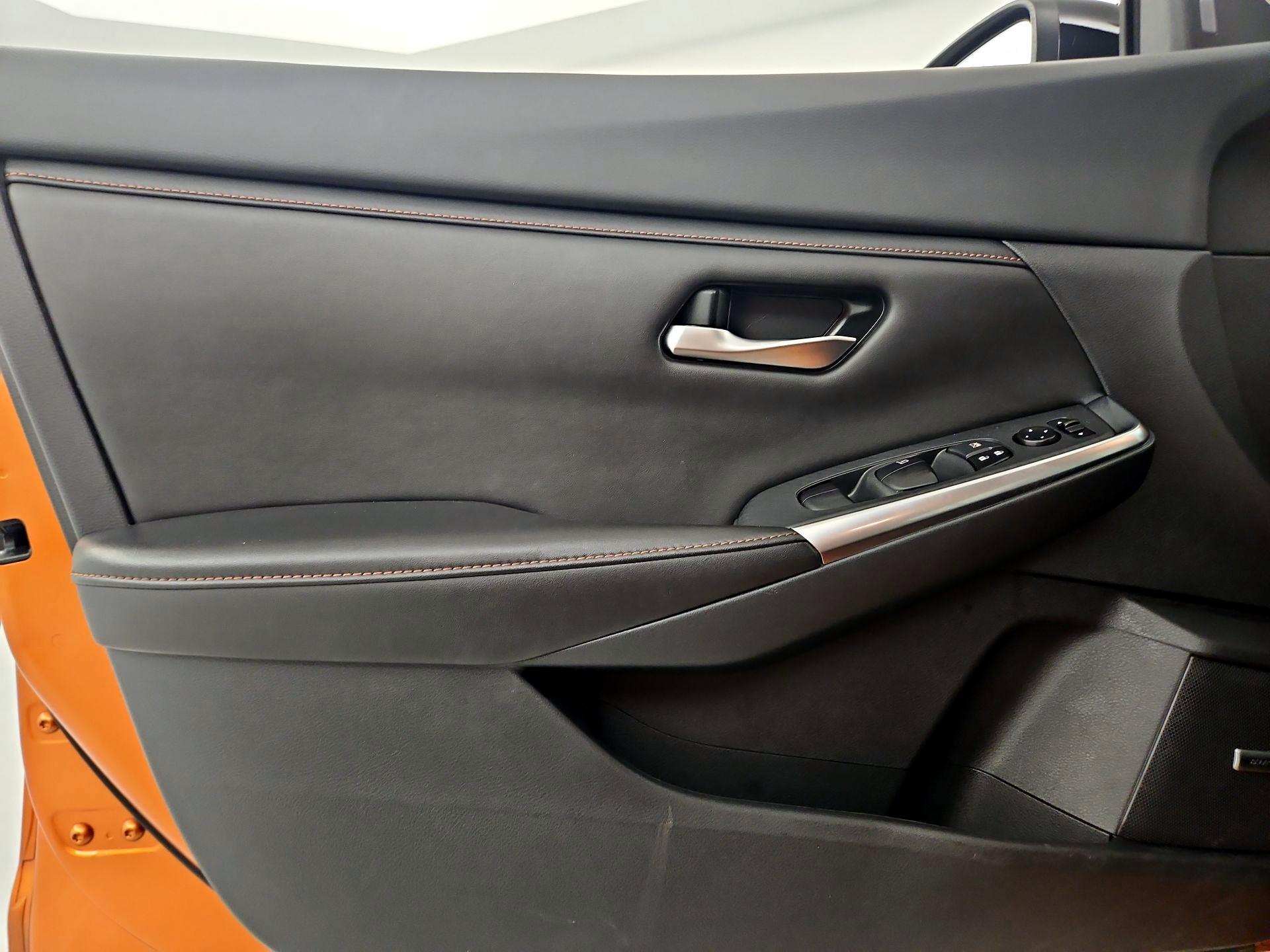 Thumbnail: 2022 Nissan Sentra - 10