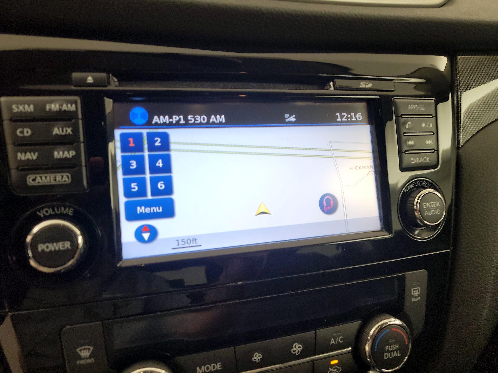 Thumbnail: 2016 Nissan Rogue - 14