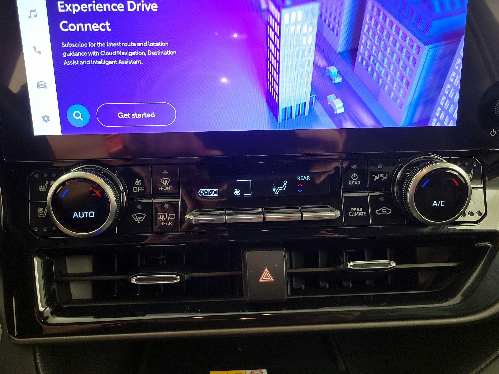 Thumbnail: 2023 Toyota Highlander - 16