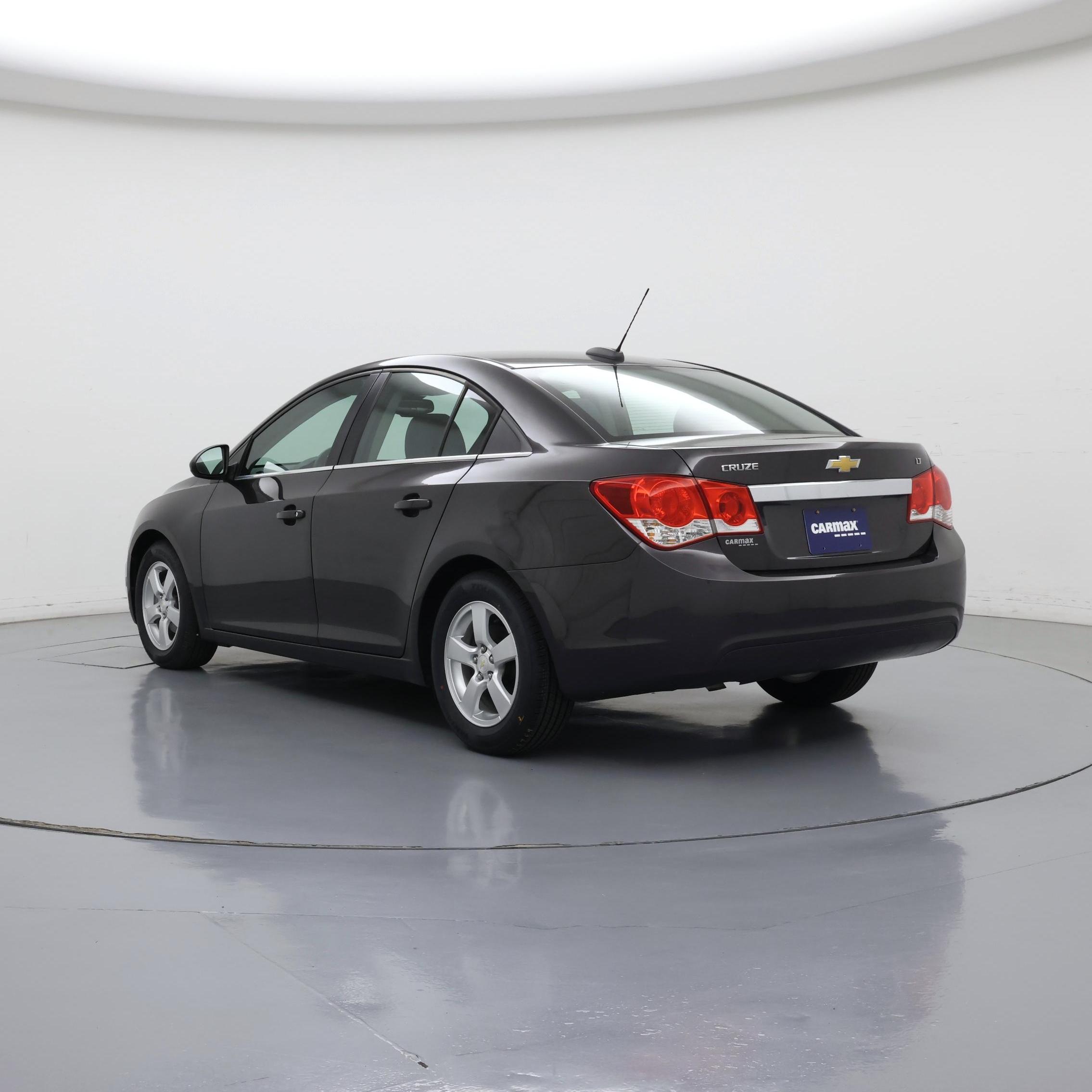 Thumbnail: 2016 Chevrolet Cruze - 2