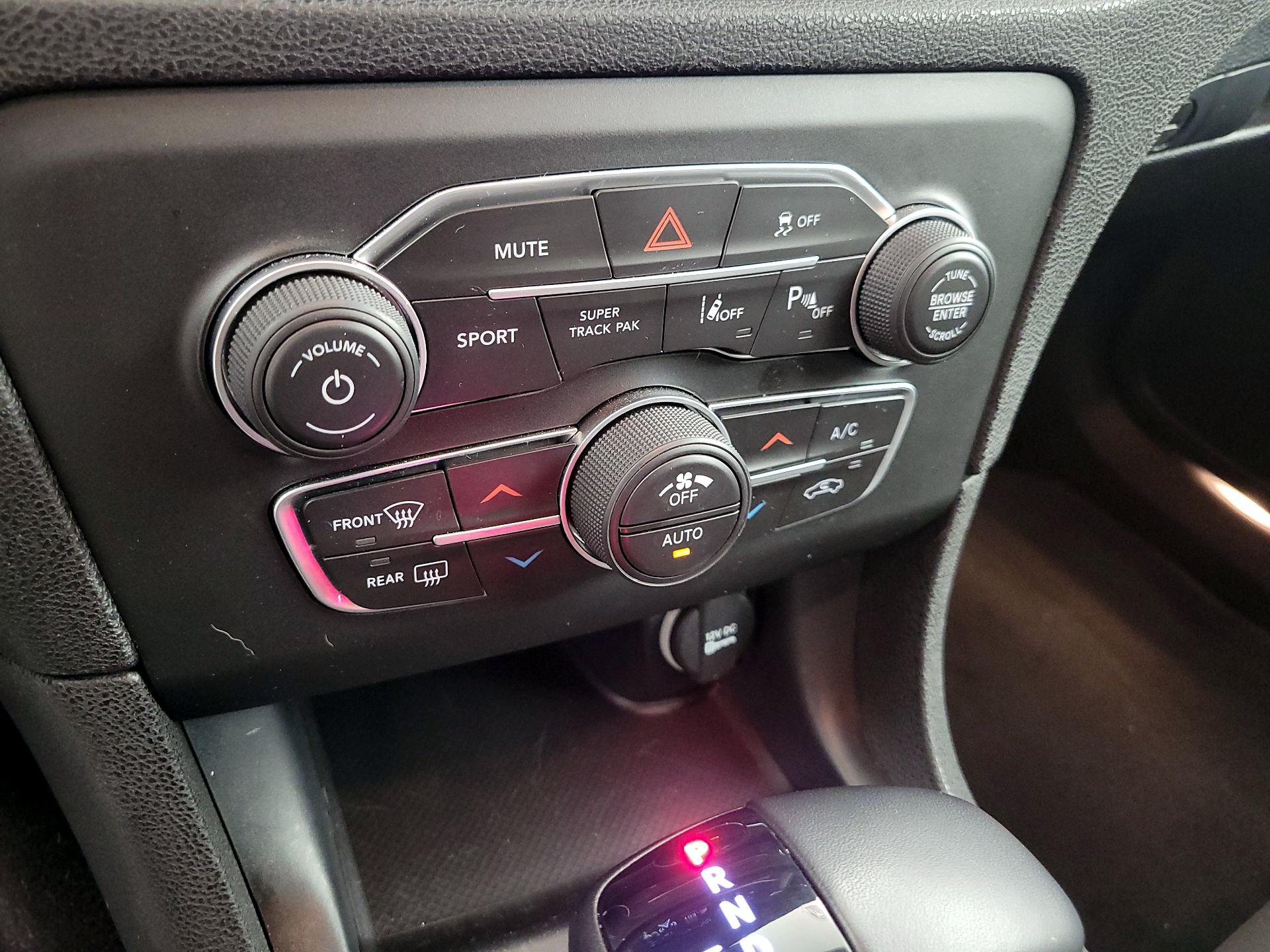 Thumbnail: 2023 Dodge Charger - 16