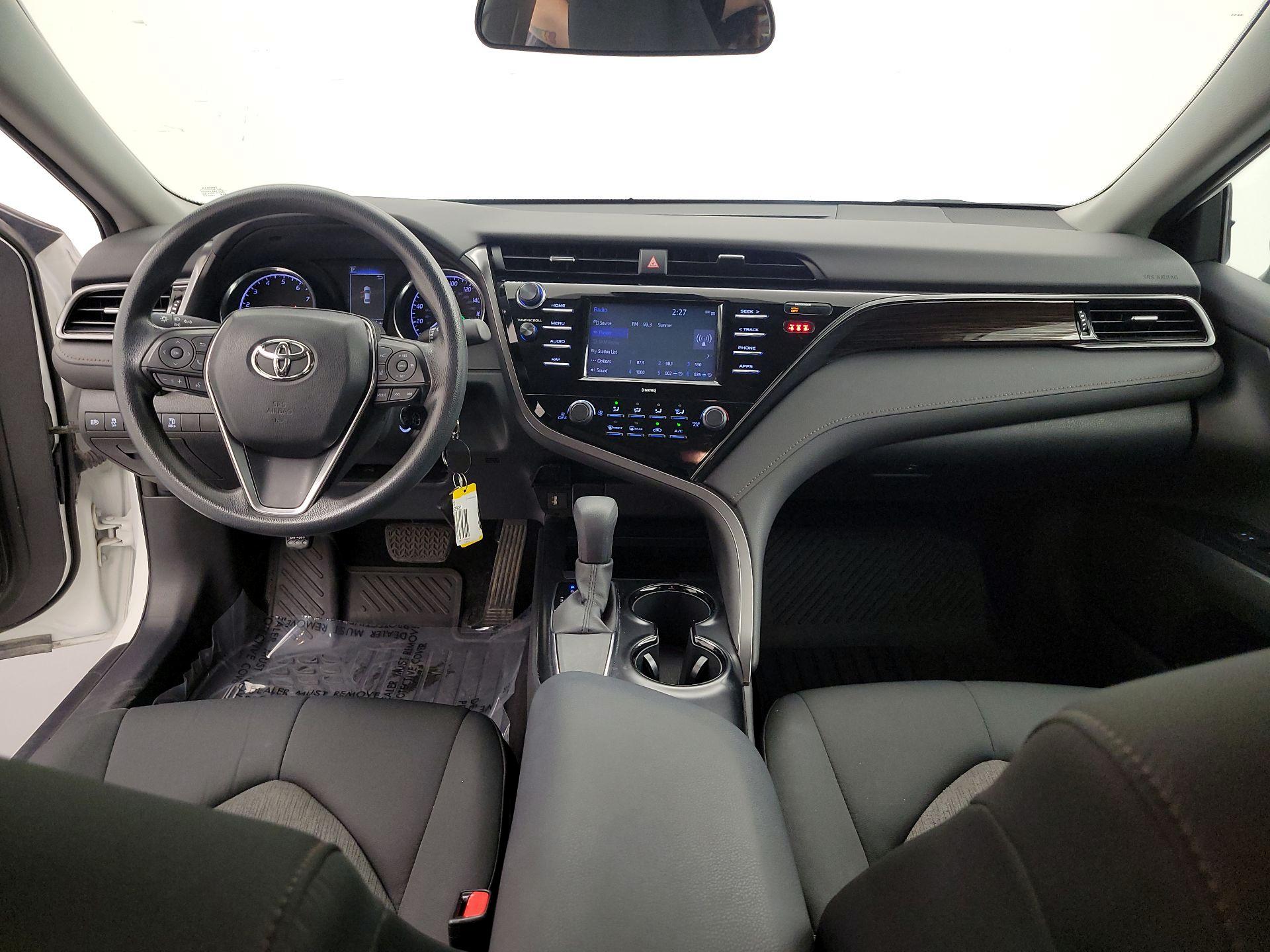 Thumbnail: 2020 Toyota Camry - 9