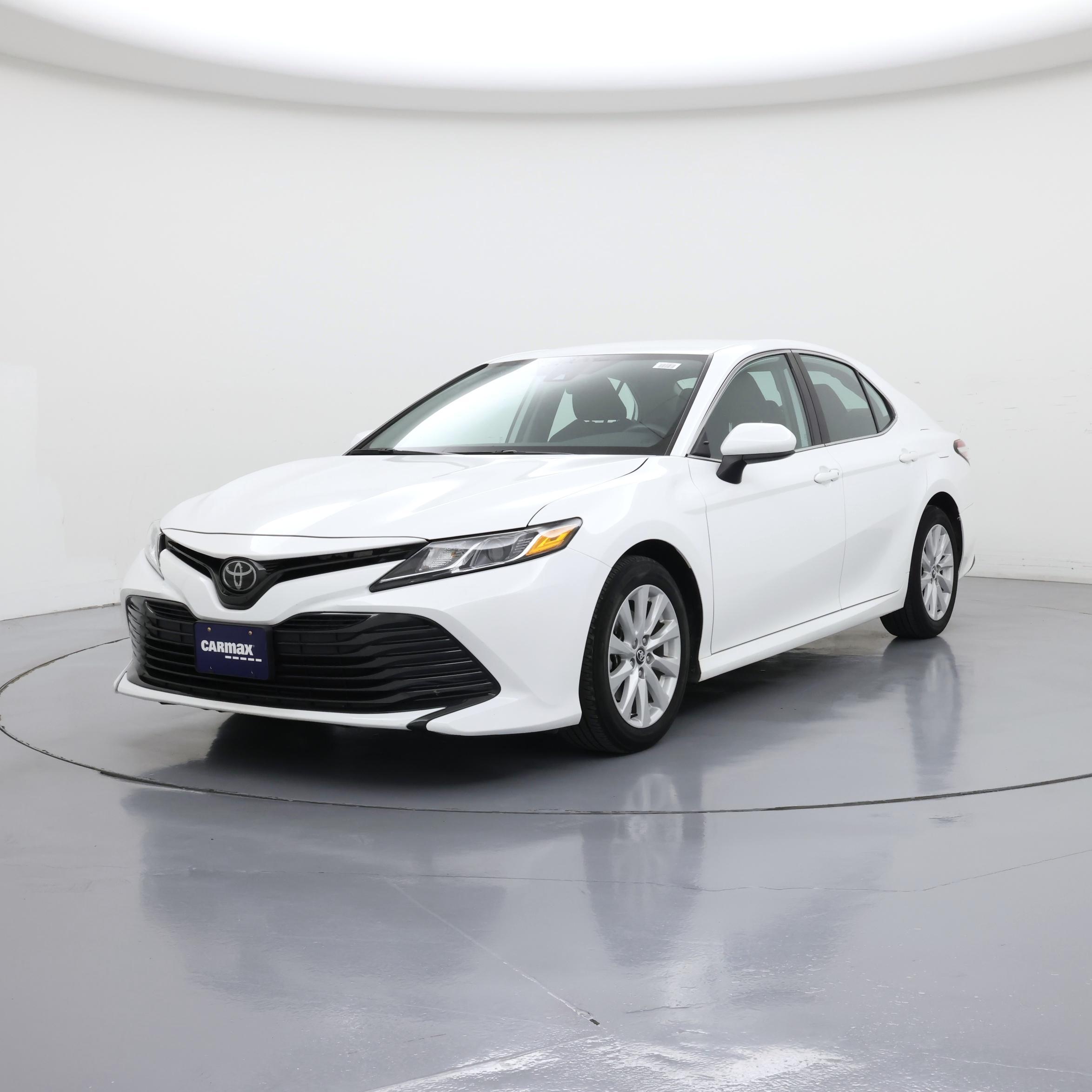 Thumbnail: 2020 Toyota Camry - 4