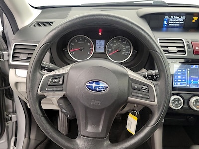 Steering Wheel & Instrument Cluster (On)