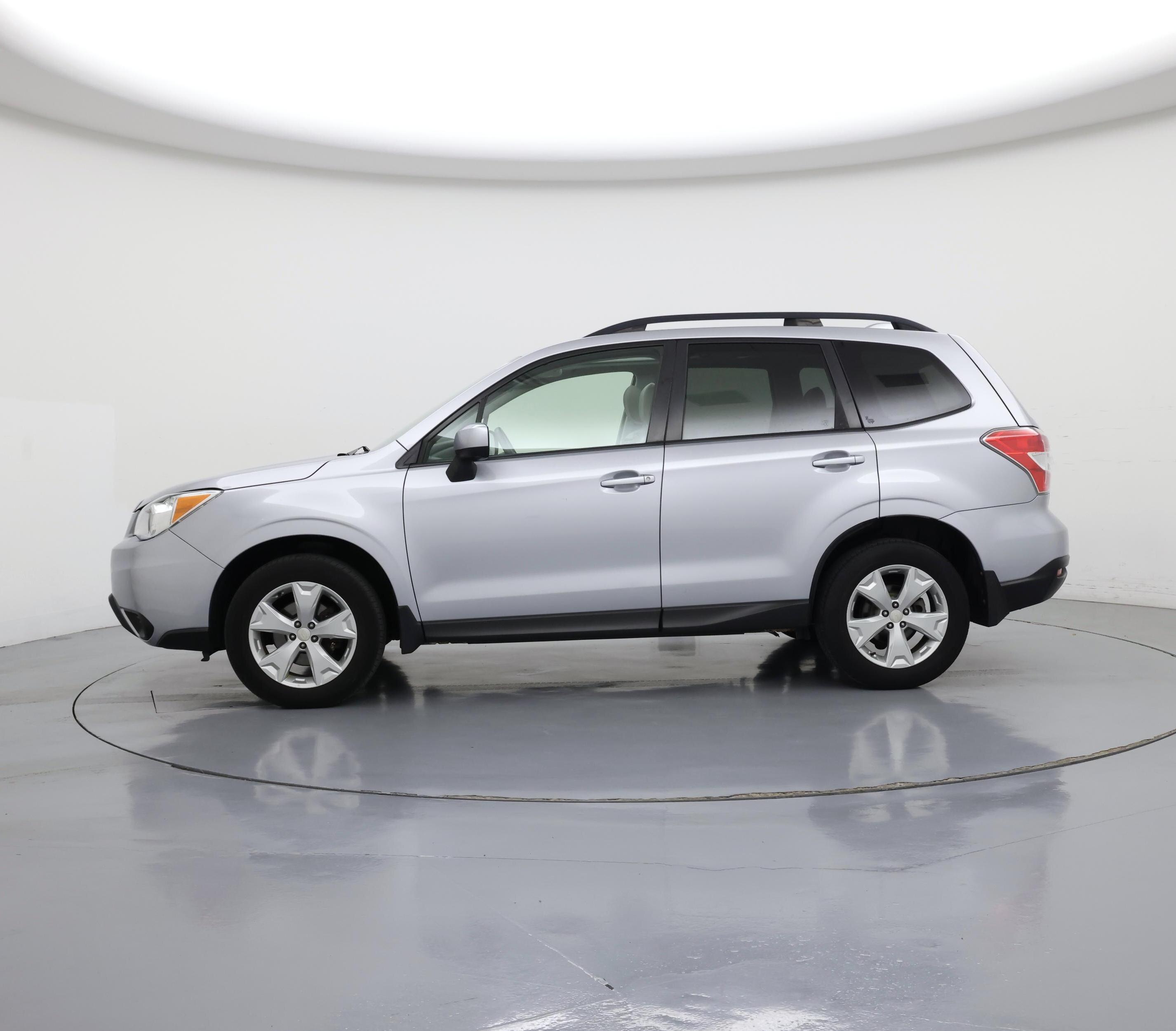 Thumbnail: 2016 Subaru Forester - 3