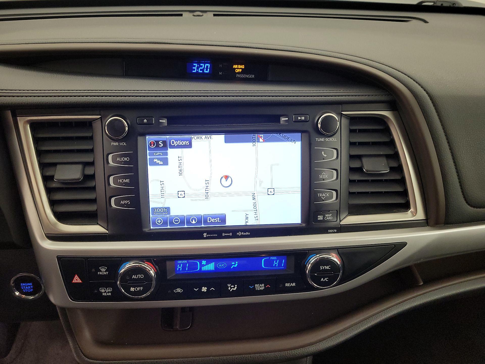 Thumbnail: 2017 Toyota Highlander - 14