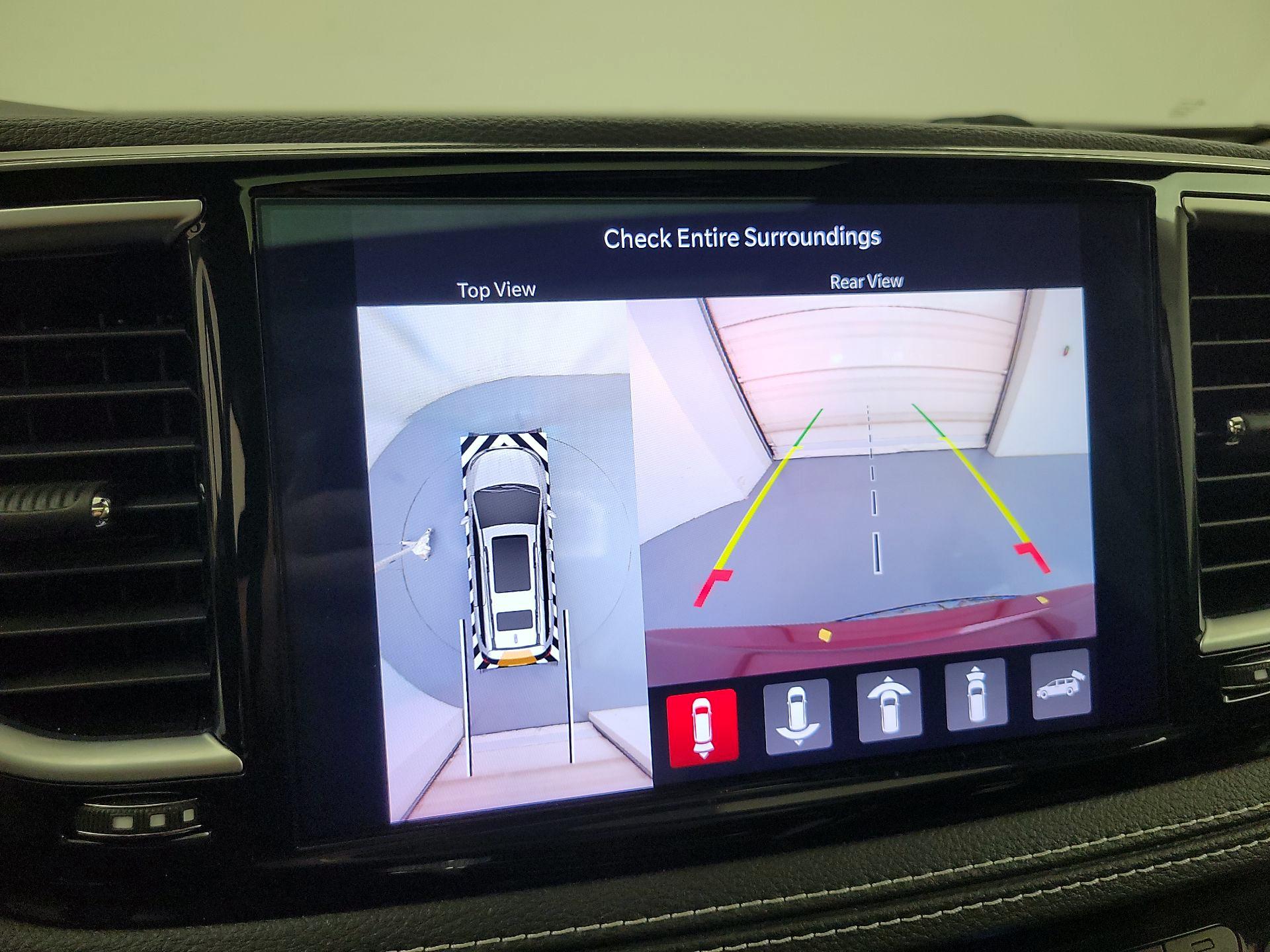 Thumbnail: 2022 Chrysler Pacifica - 15