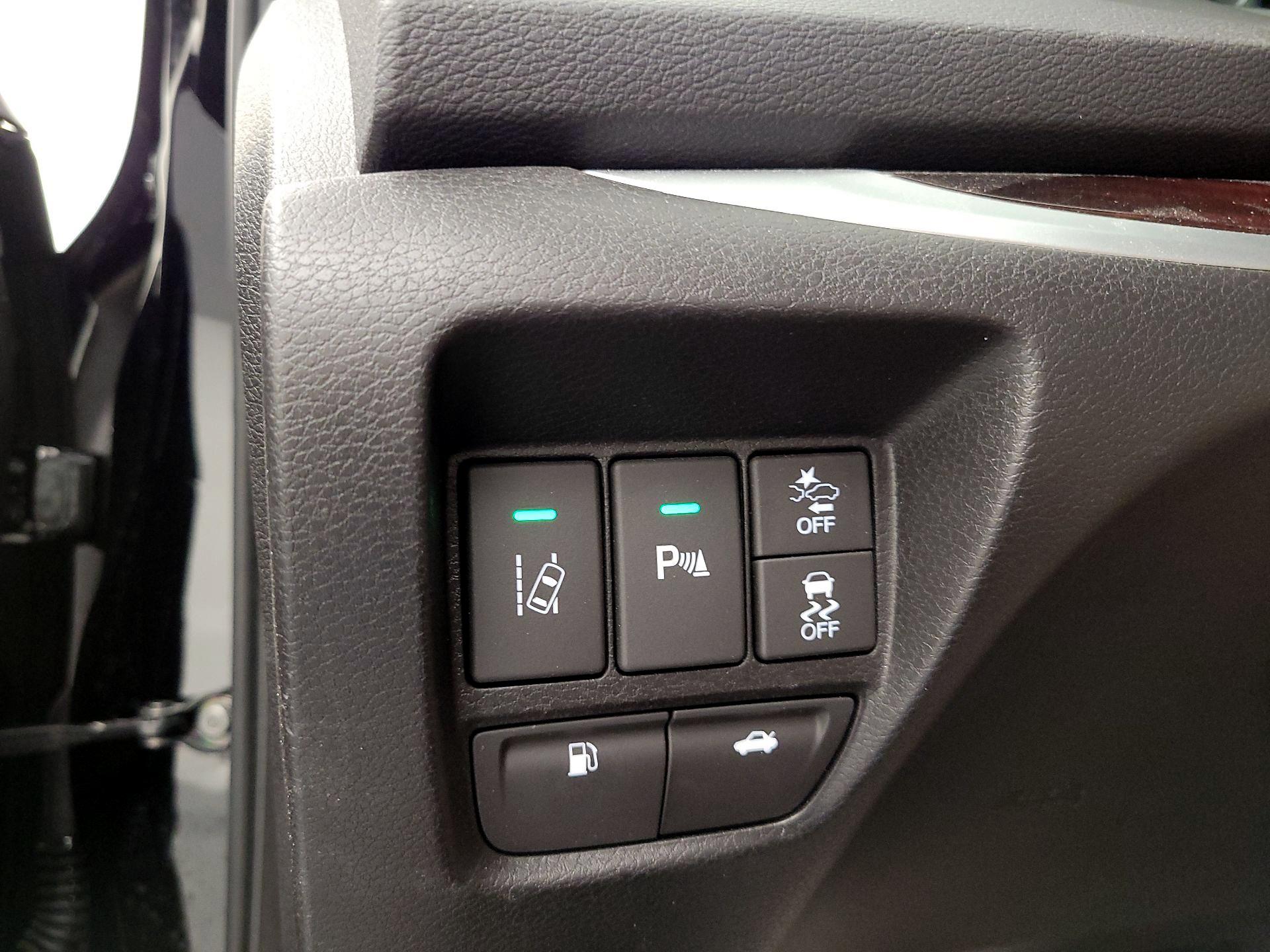 Thumbnail: 2015 Acura TLX - 13