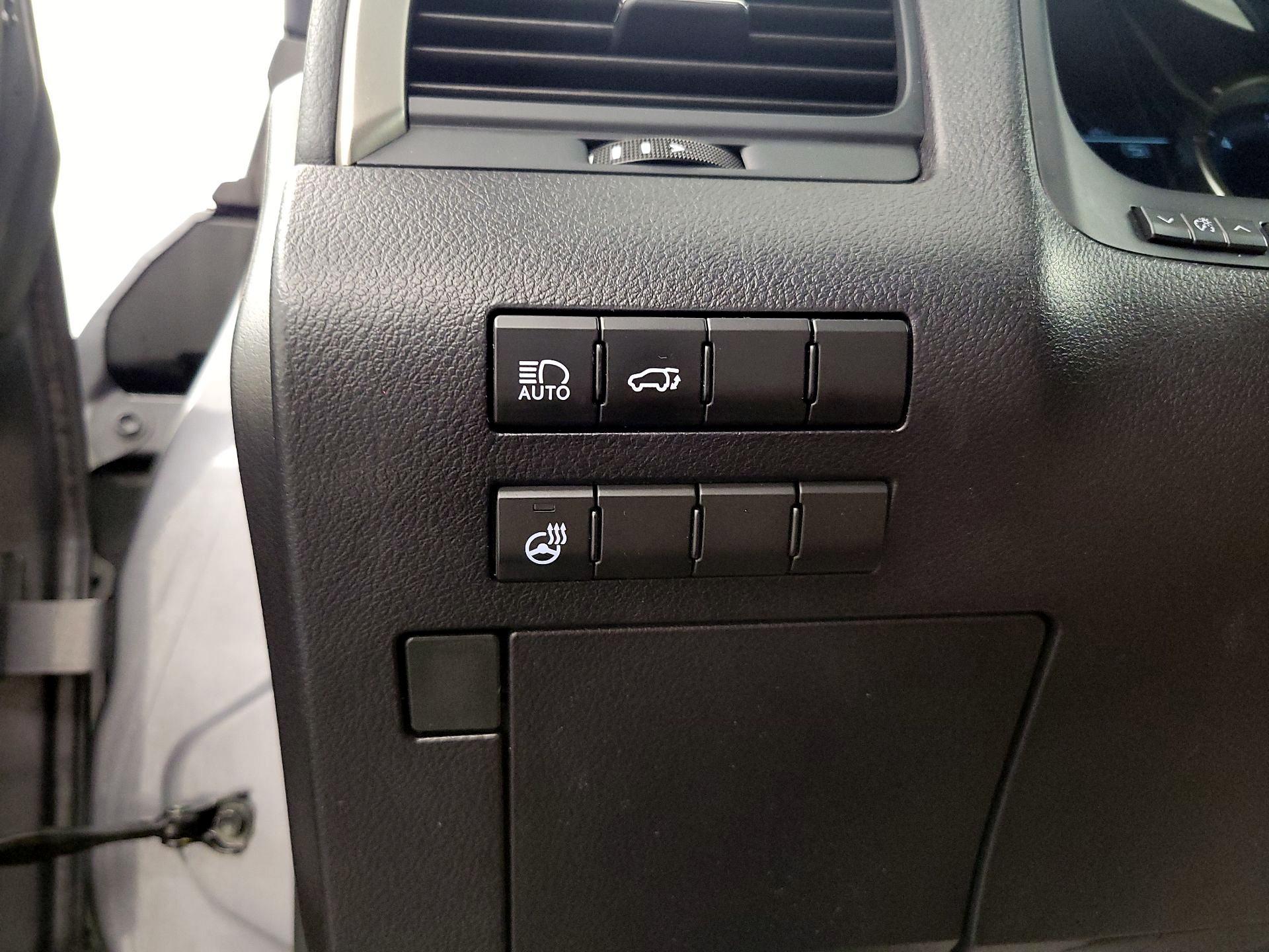 Thumbnail: 2017 Lexus RX - 13