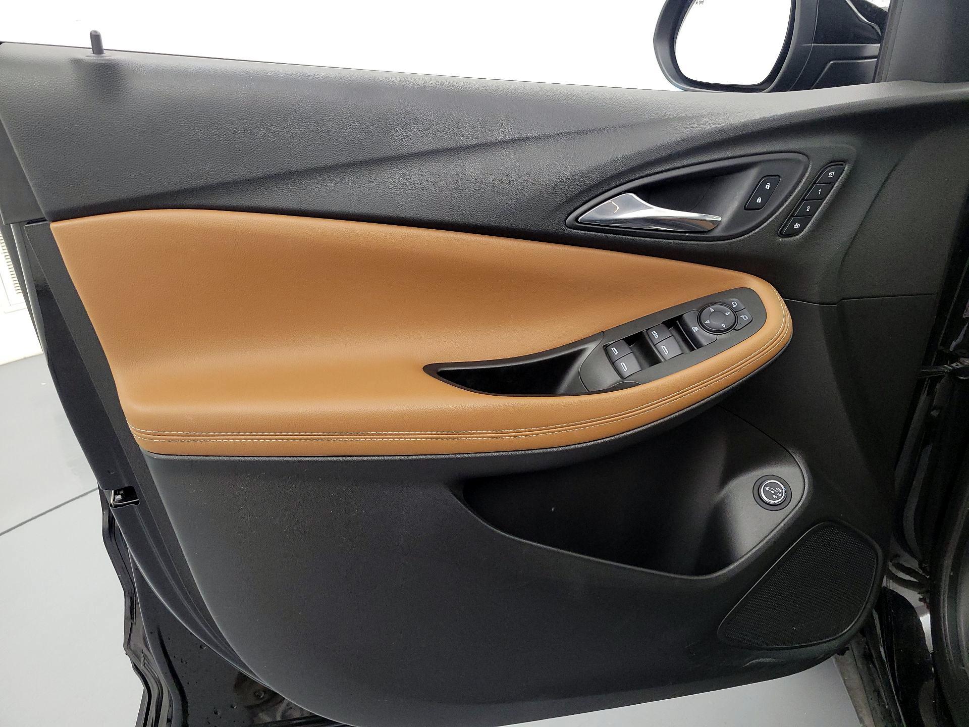 Thumbnail: 2021 Buick Encore GX - 12