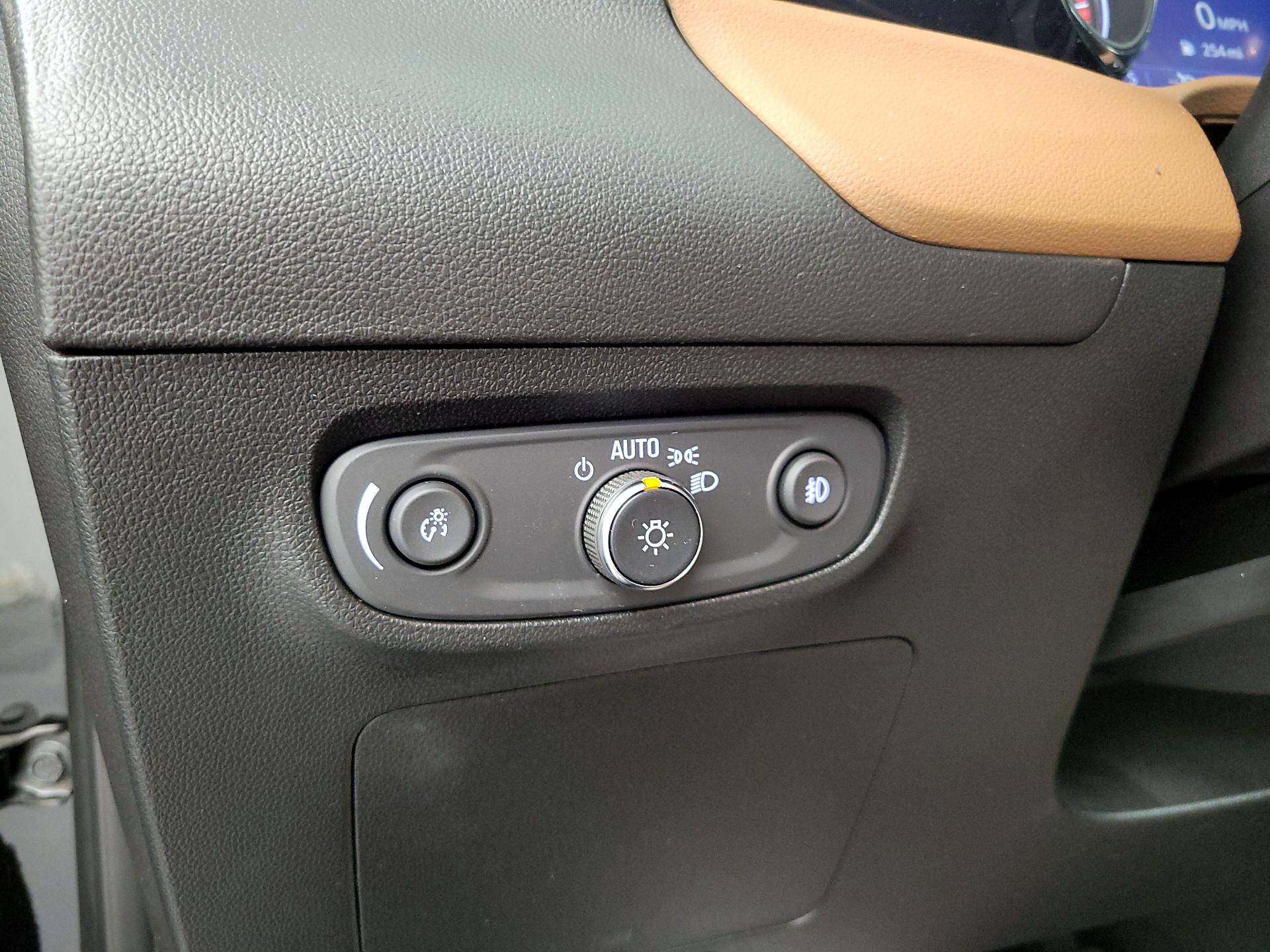 Thumbnail: 2021 Buick Encore GX - 13