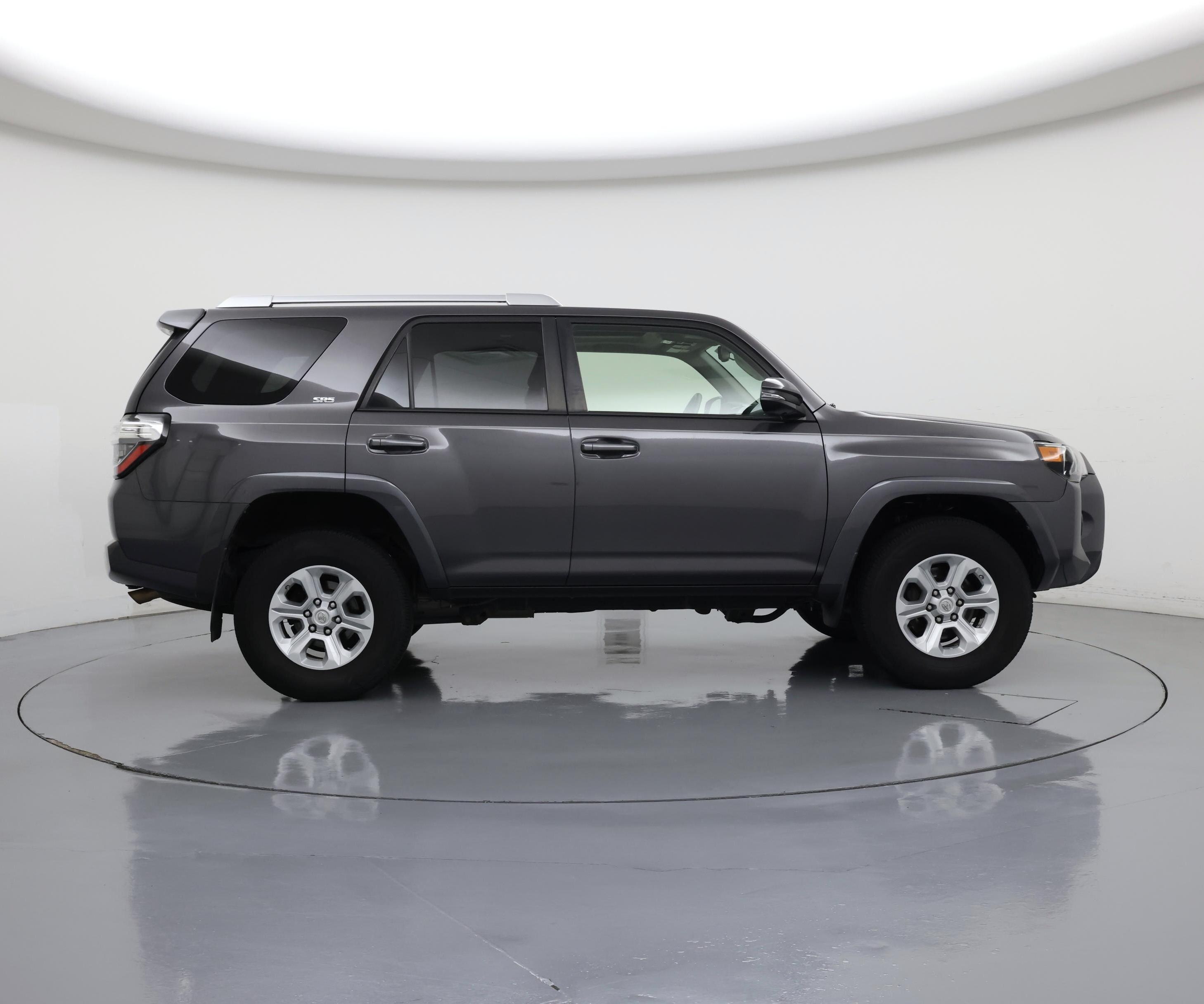 Thumbnail: 2018 Toyota 4Runner - 7