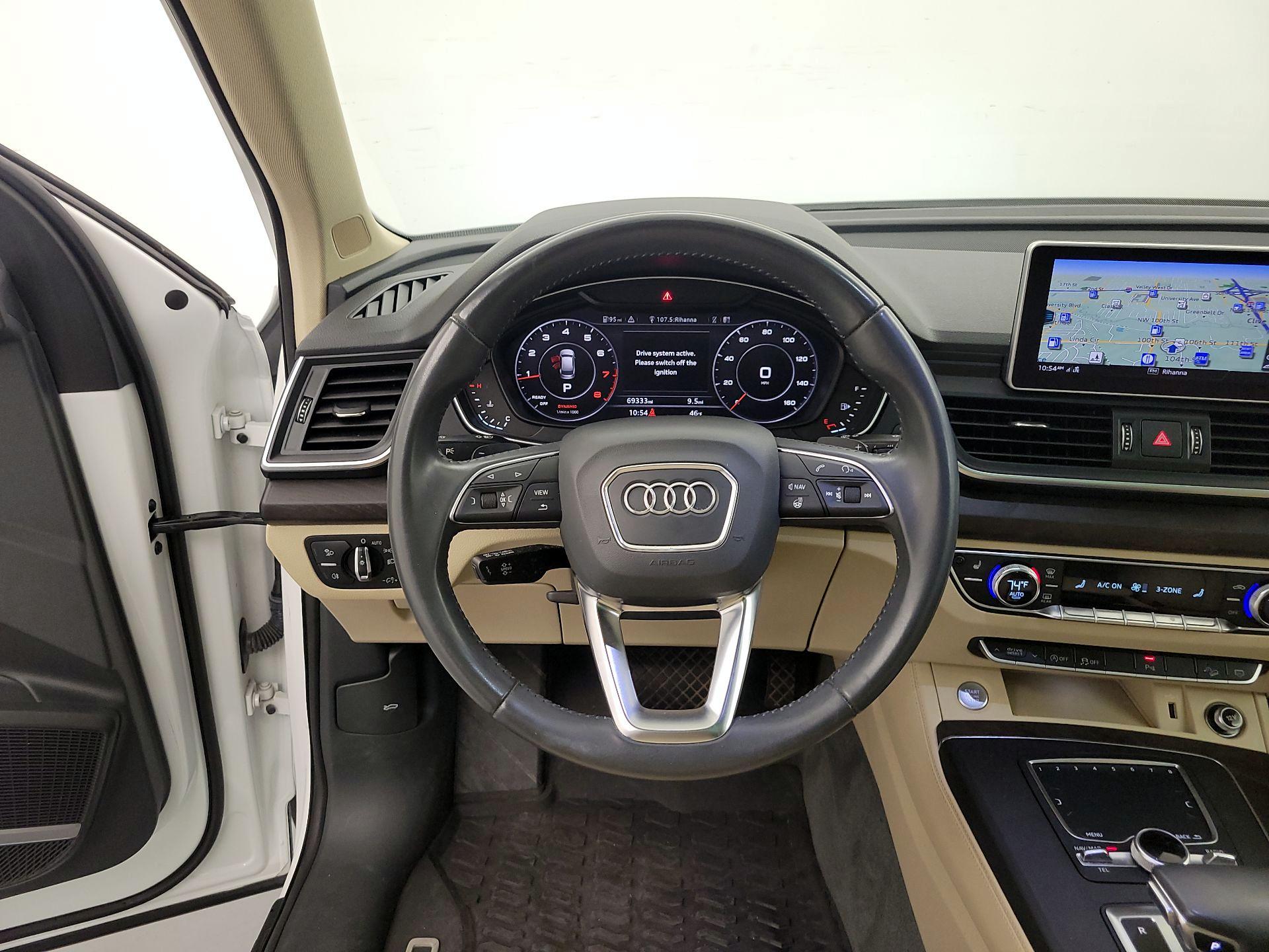 Thumbnail: 2019 Audi Q5 - 10