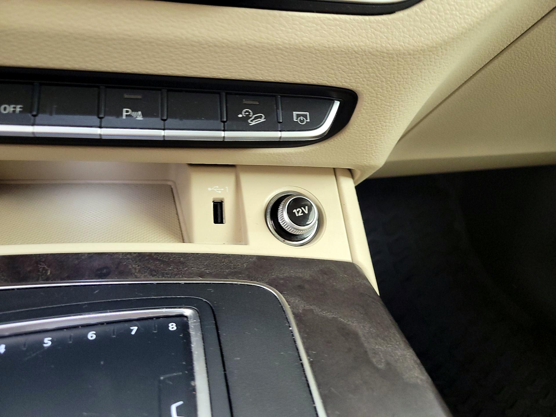 Thumbnail: 2019 Audi Q5 - 19
