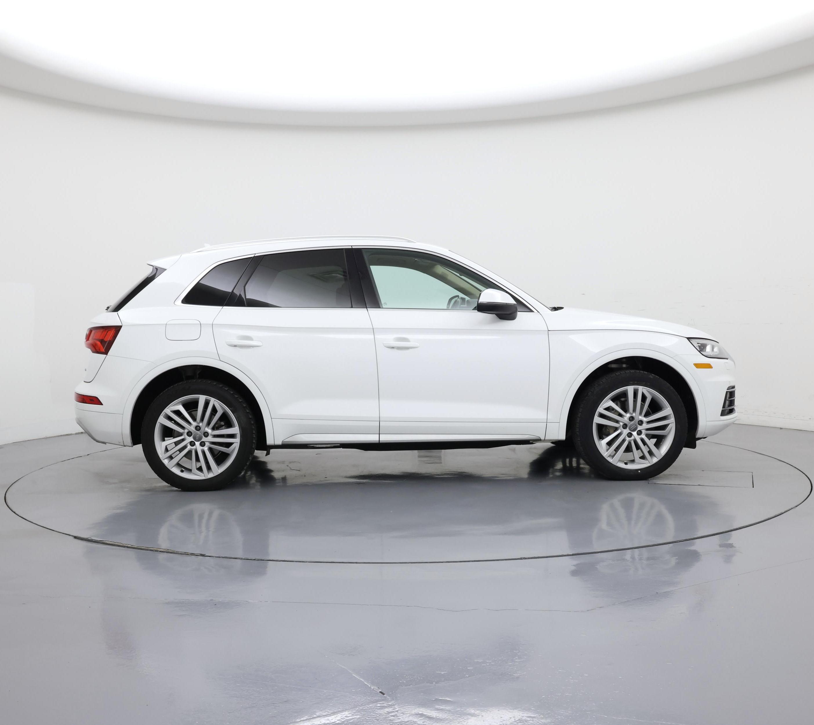 Thumbnail: 2019 Audi Q5 - 7