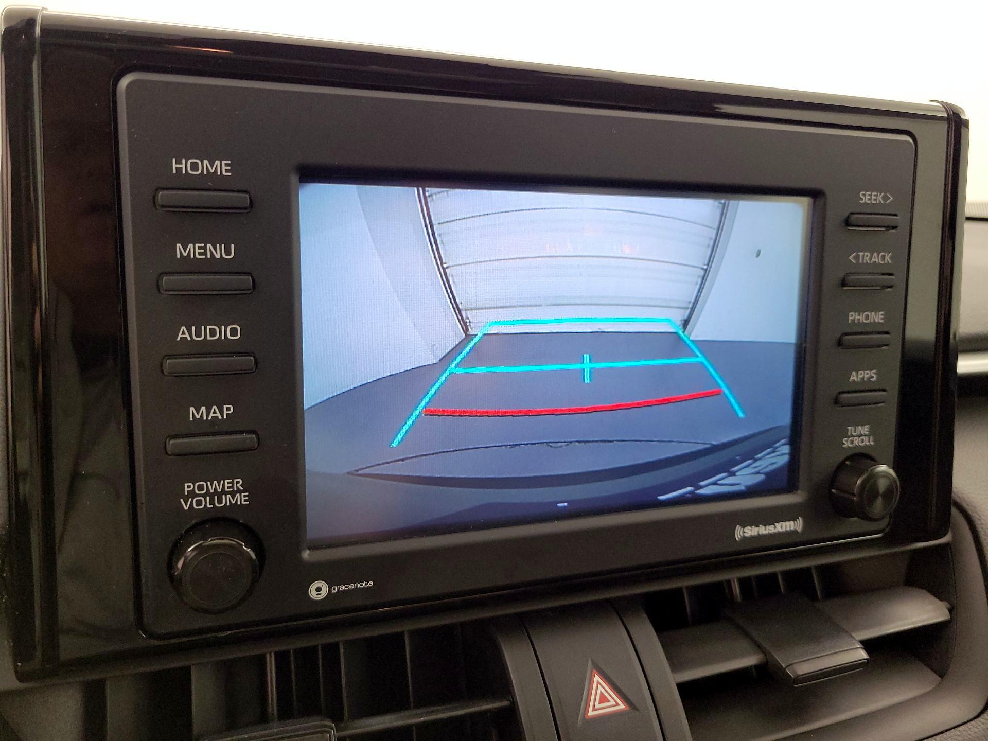 Thumbnail: 2021 Toyota RAV4 - 14