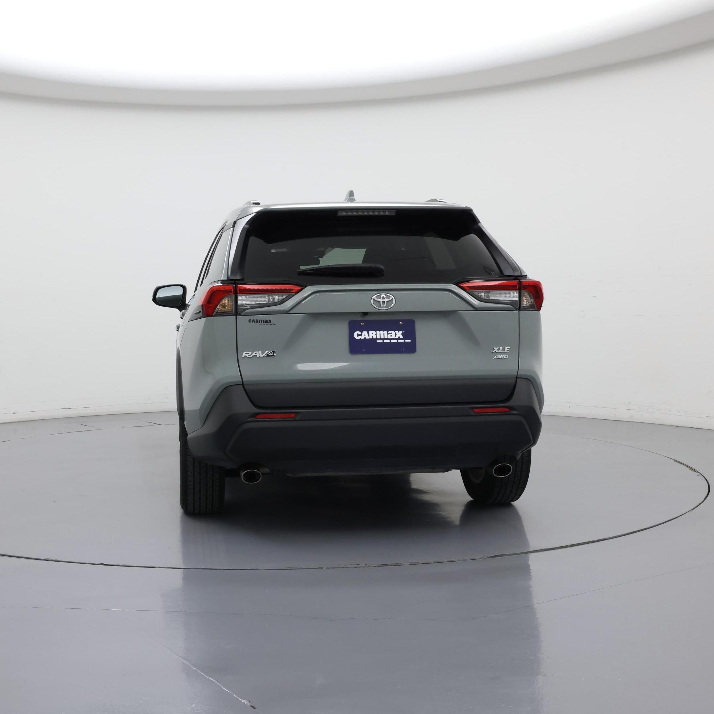 Thumbnail: 2021 Toyota RAV4 - 6
