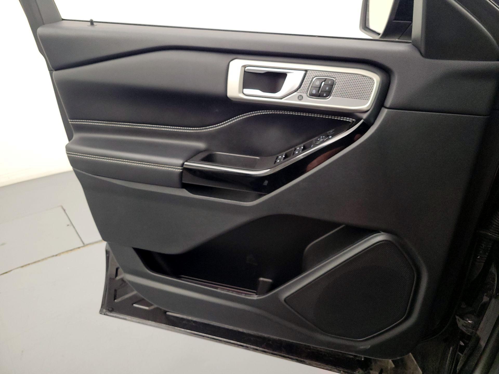 Thumbnail: 2023 Ford Explorer - 12