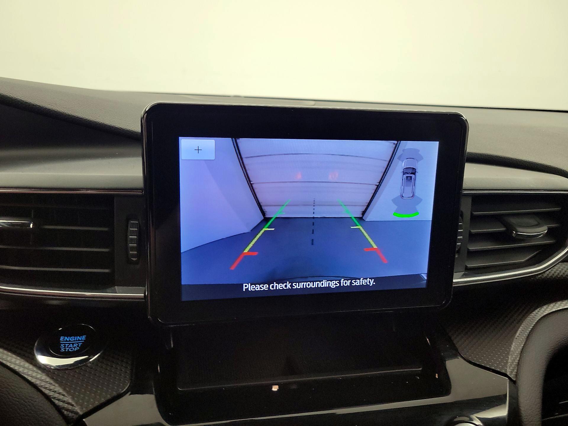 Thumbnail: 2023 Ford Explorer - 15