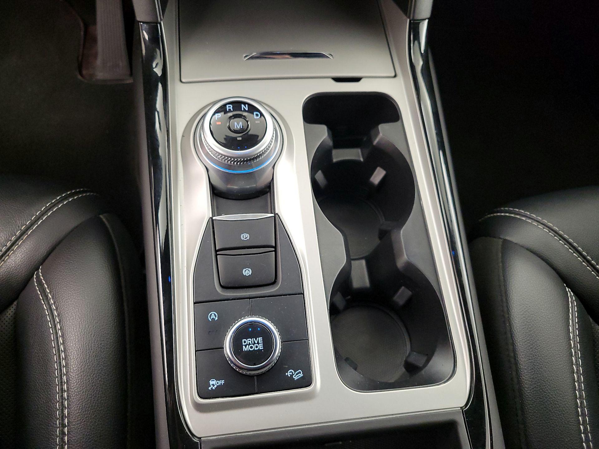 Thumbnail: 2023 Ford Explorer - 18