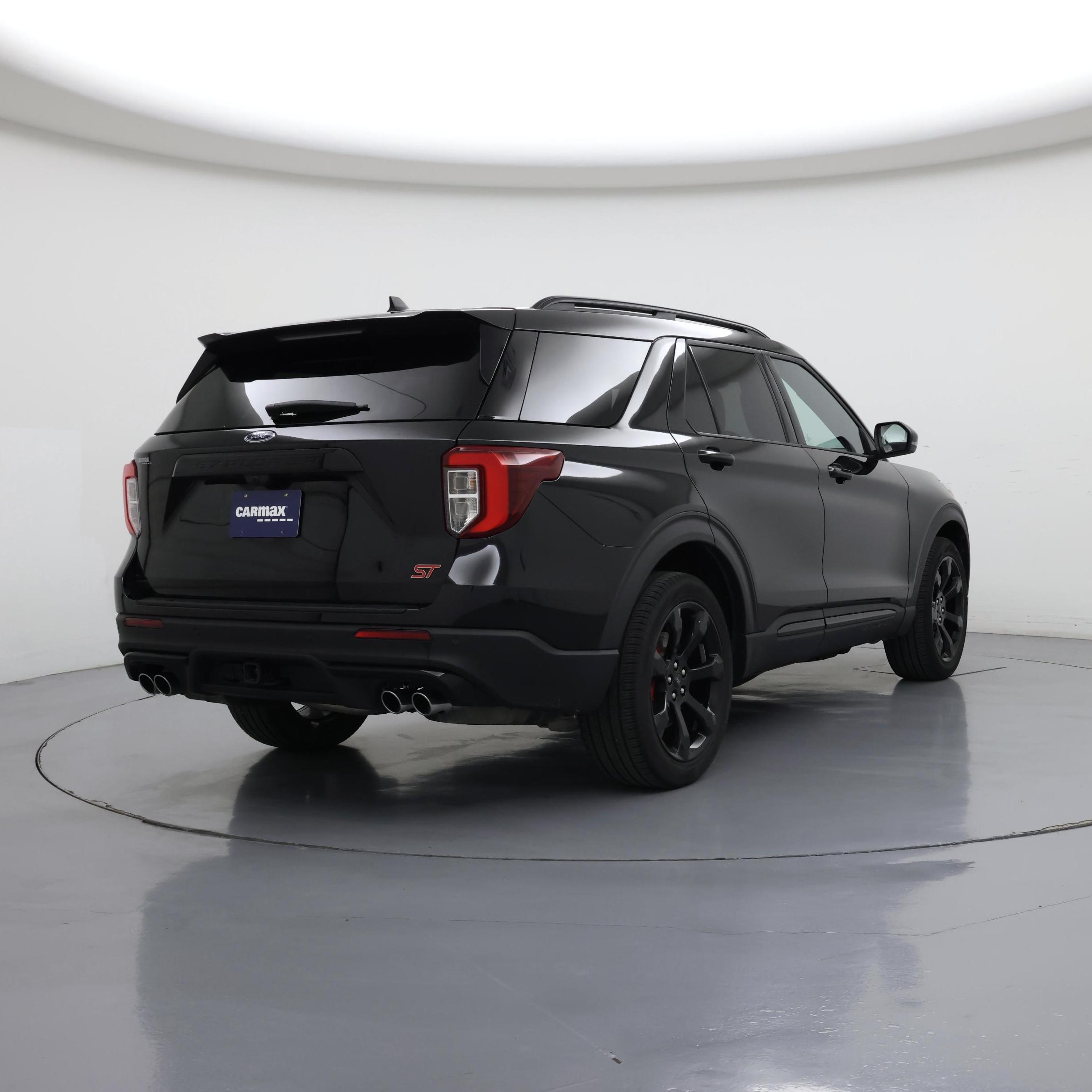 Thumbnail: 2023 Ford Explorer - 8