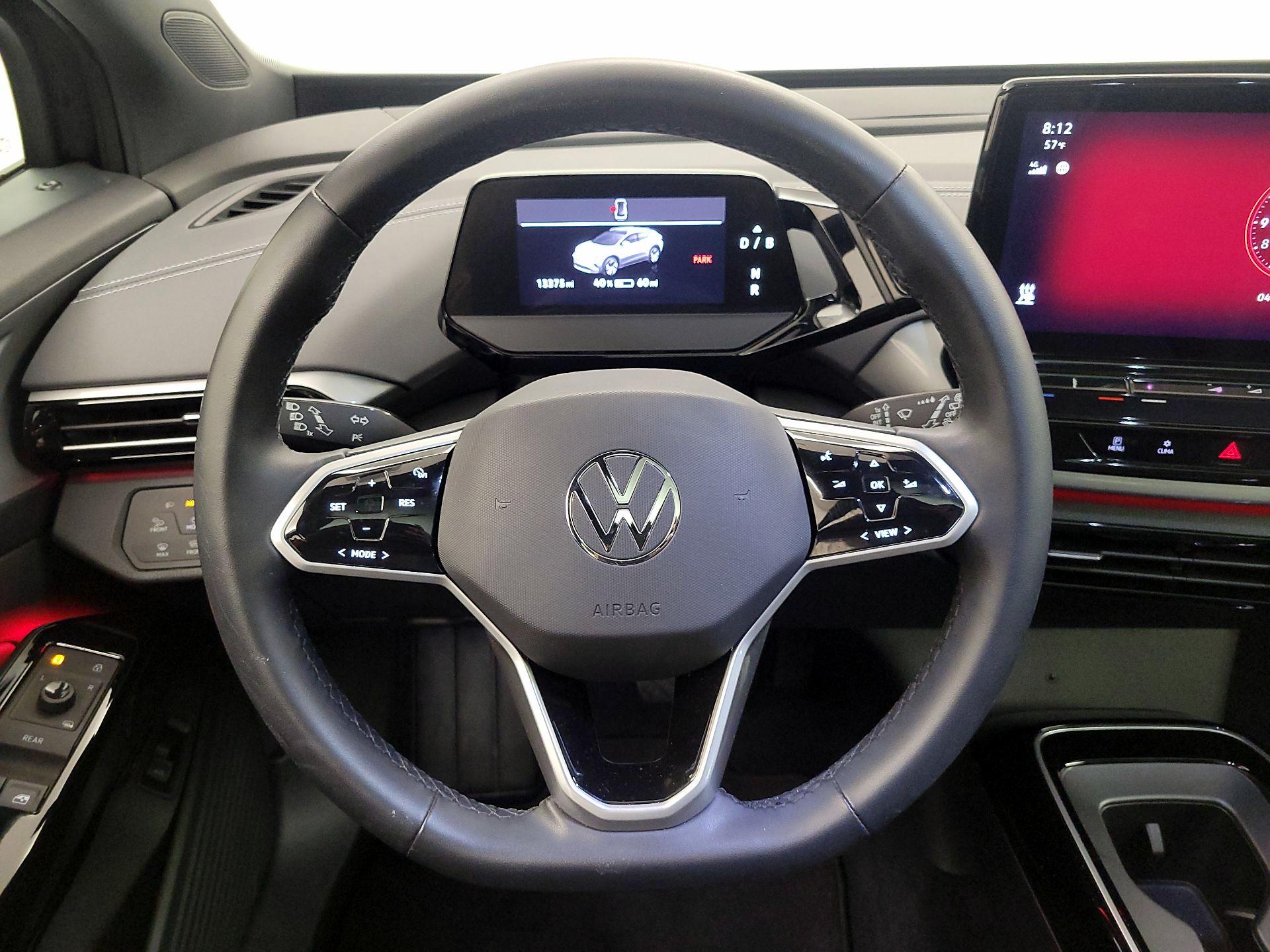 Thumbnail: 2023 Volkswagen ID.4 - 10