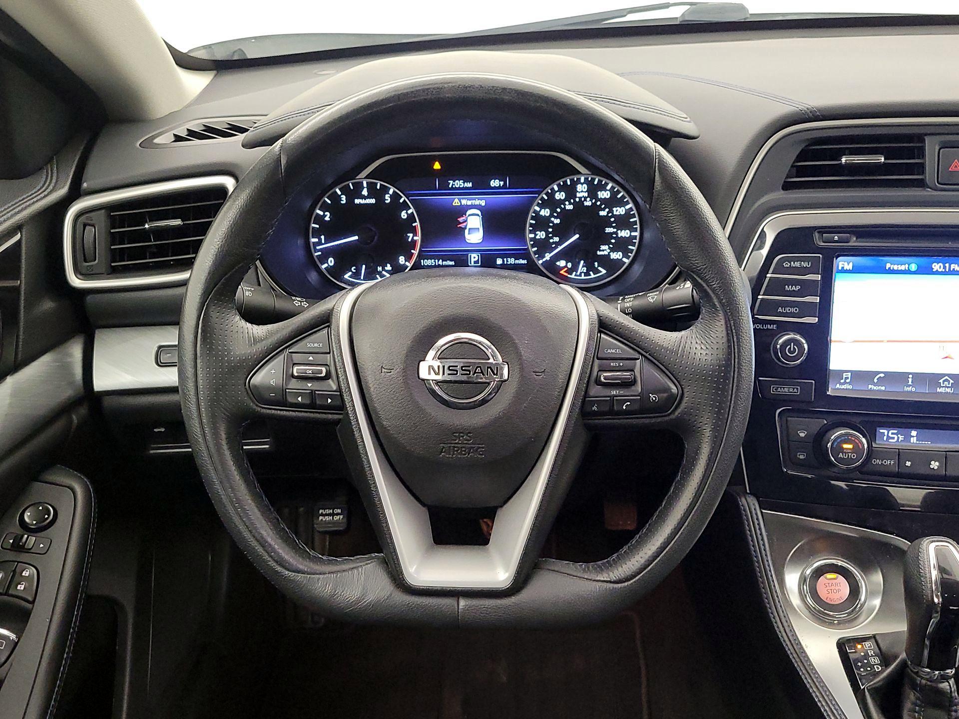 Thumbnail: 2016 Nissan Maxima - 10