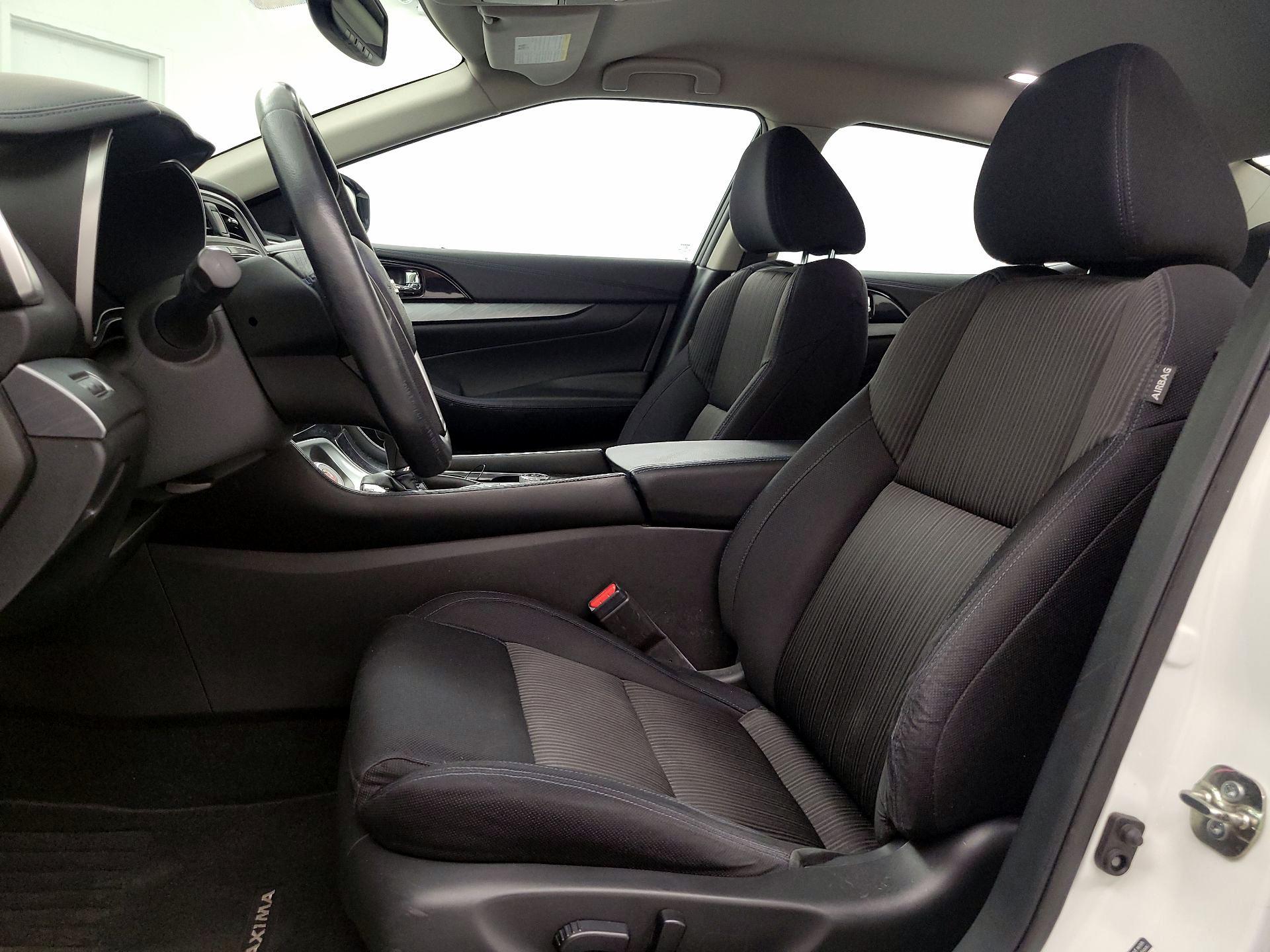 Thumbnail: 2016 Nissan Maxima - 11