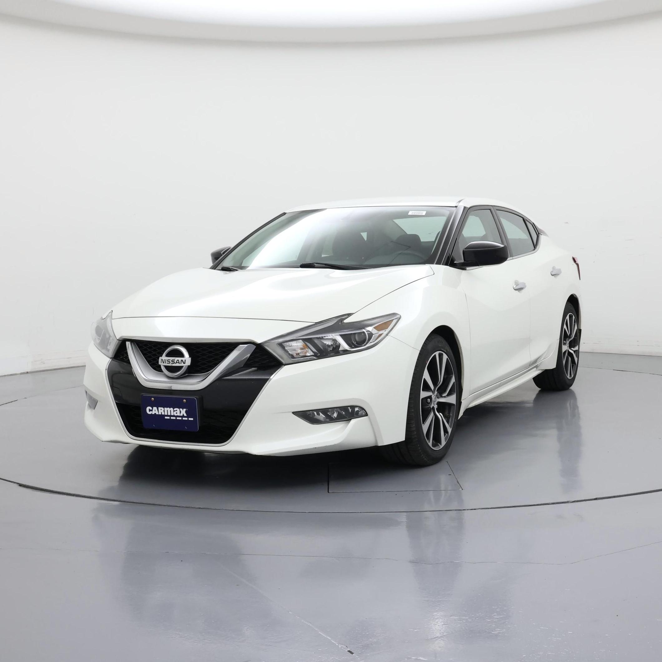 Thumbnail: 2016 Nissan Maxima - 4