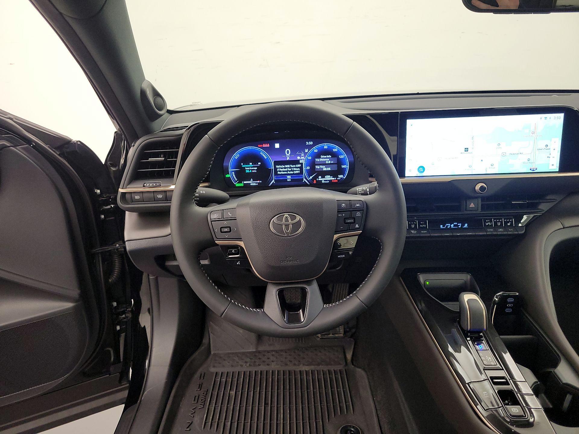 Thumbnail: 2026 Toyota Crown - 10