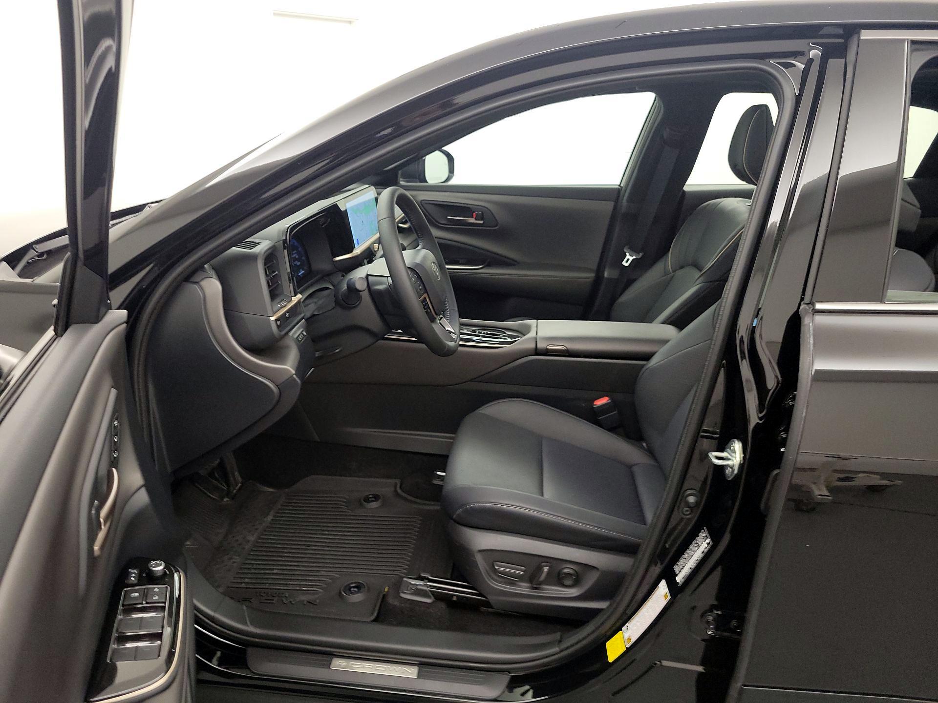 Thumbnail: 2026 Toyota Crown - 11