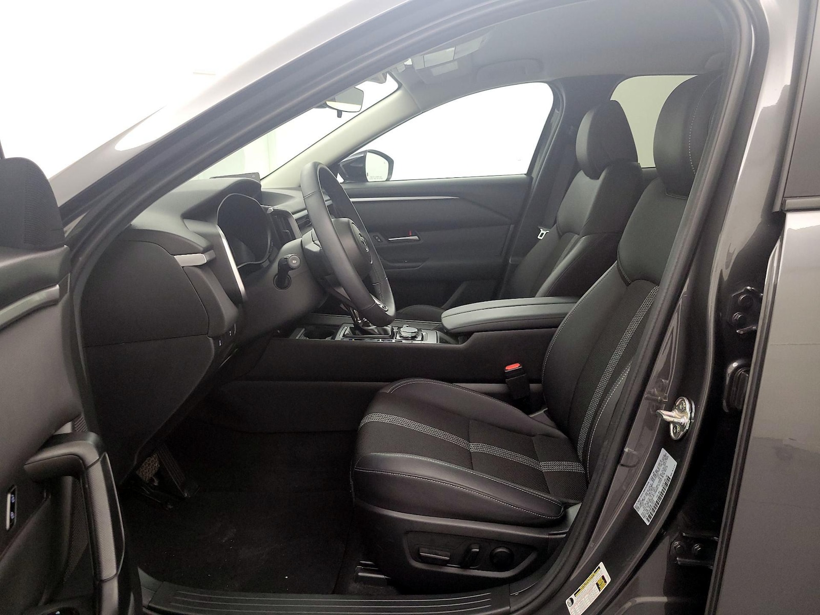 2025 Mazda CX-50 Preferred - Photo 12