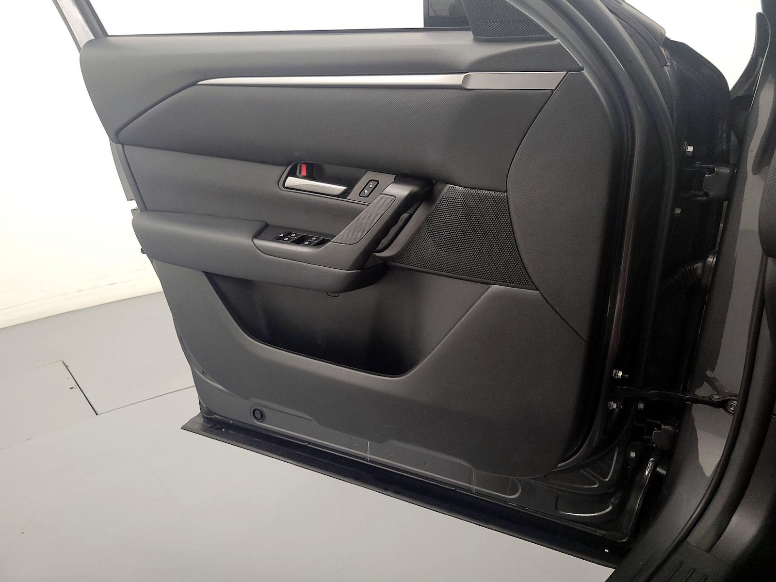 2025 Mazda CX-50 Preferred - Photo 13
