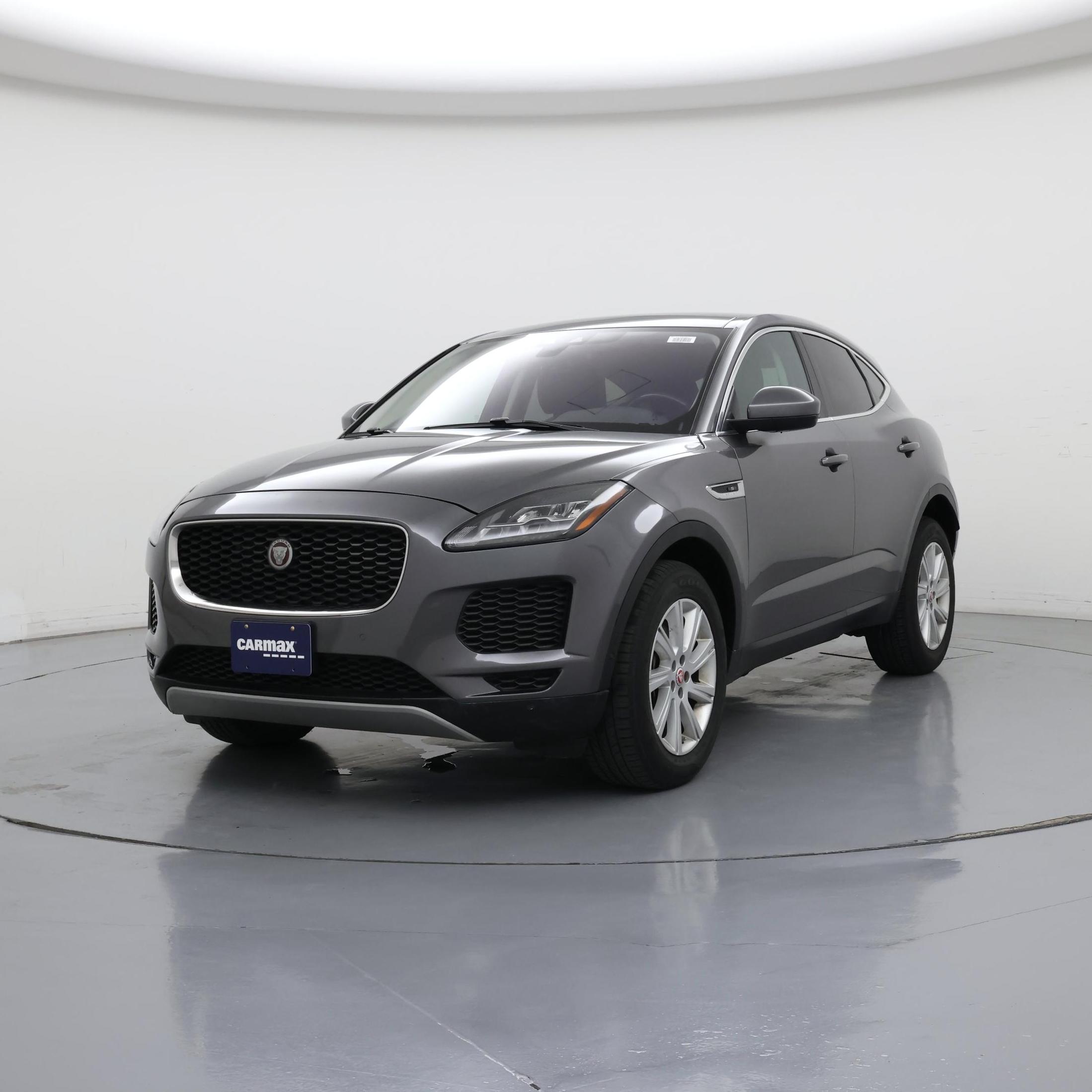 Thumbnail: 2018 Jaguar E-Pace - 4