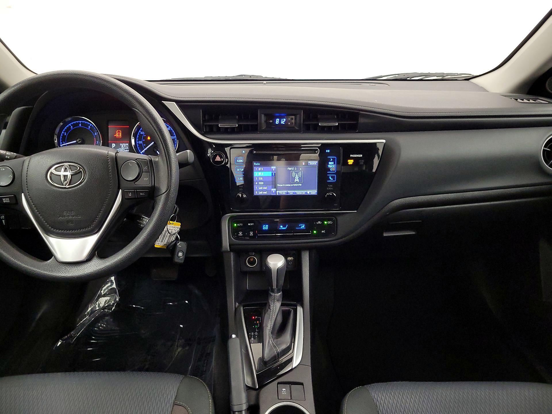 Thumbnail: 2017 Toyota Corolla - 9