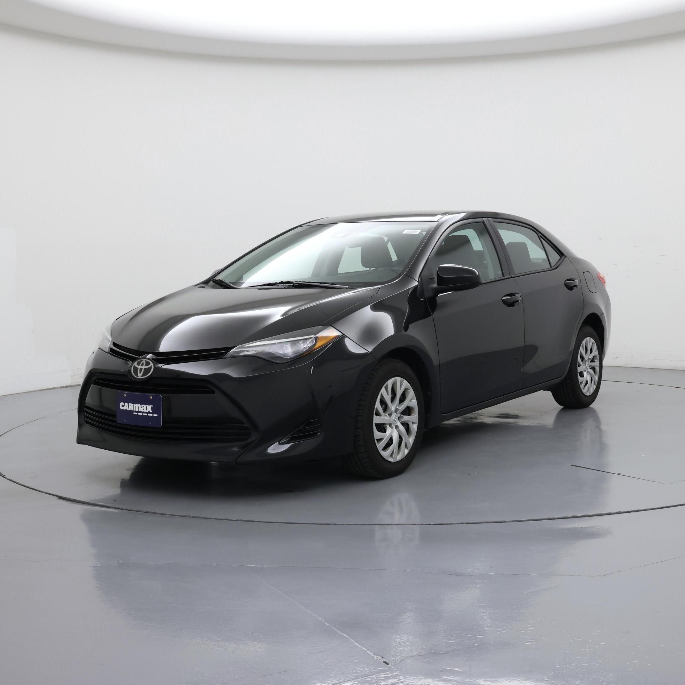 Thumbnail: 2017 Toyota Corolla - 4