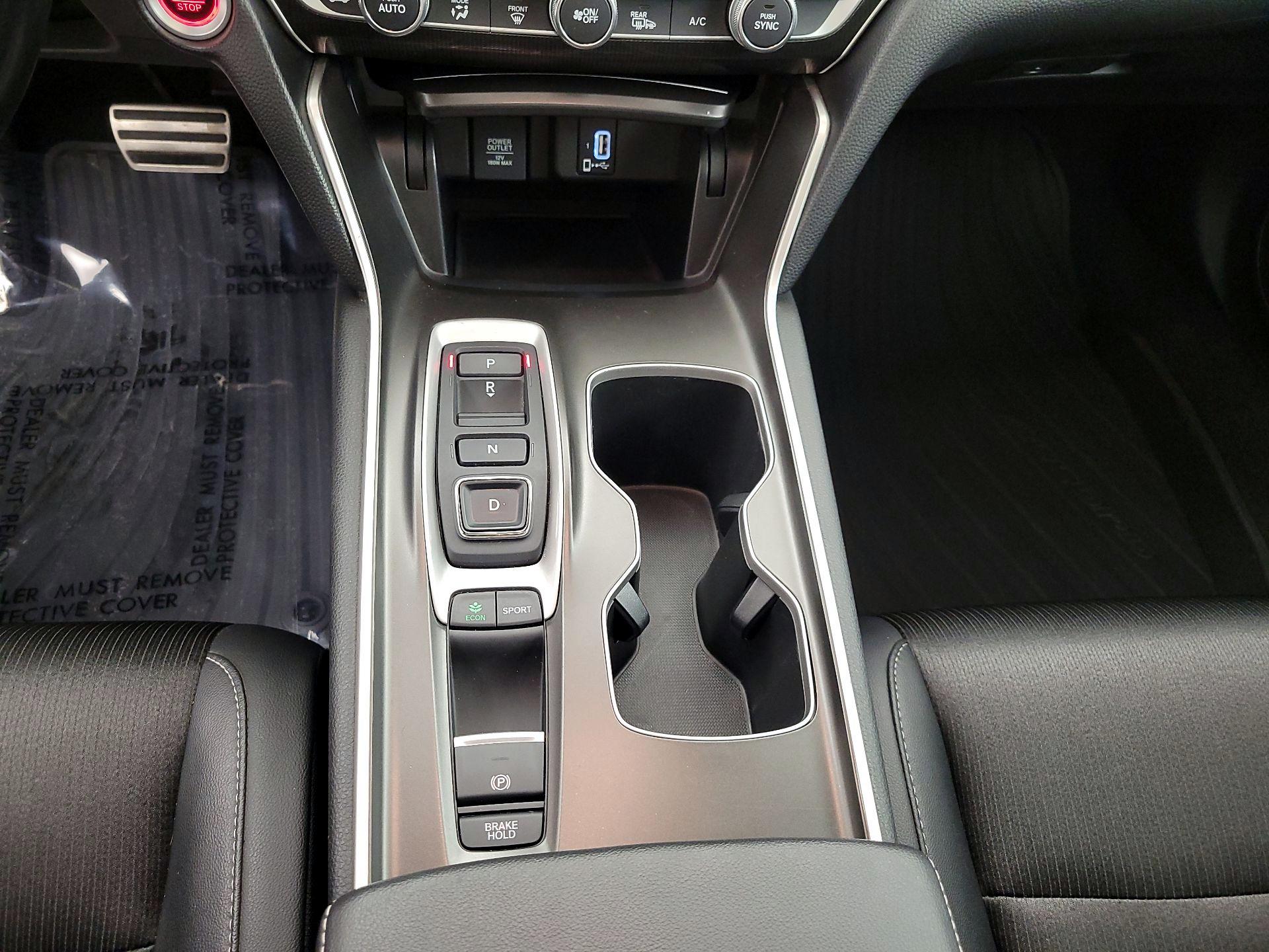Thumbnail: 2020 Honda Accord - 17