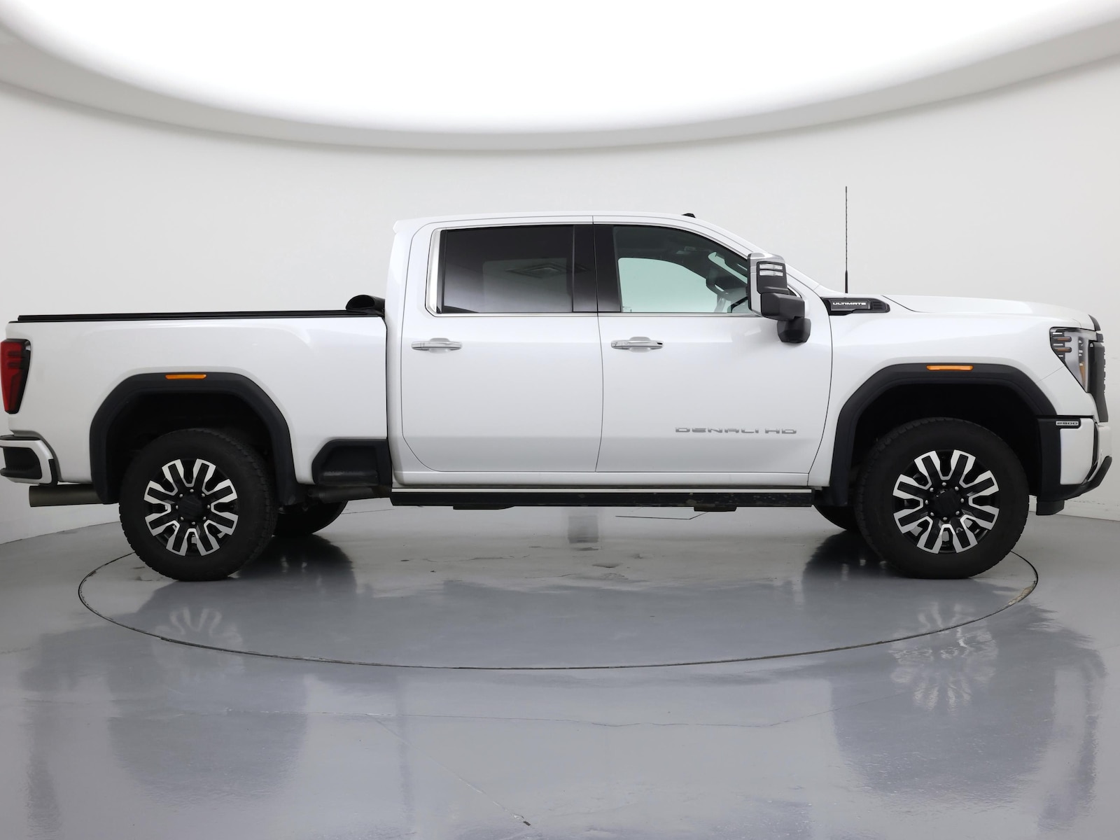 2025 GMC Sierra 2500HD Denali Ultimate - Photo 8